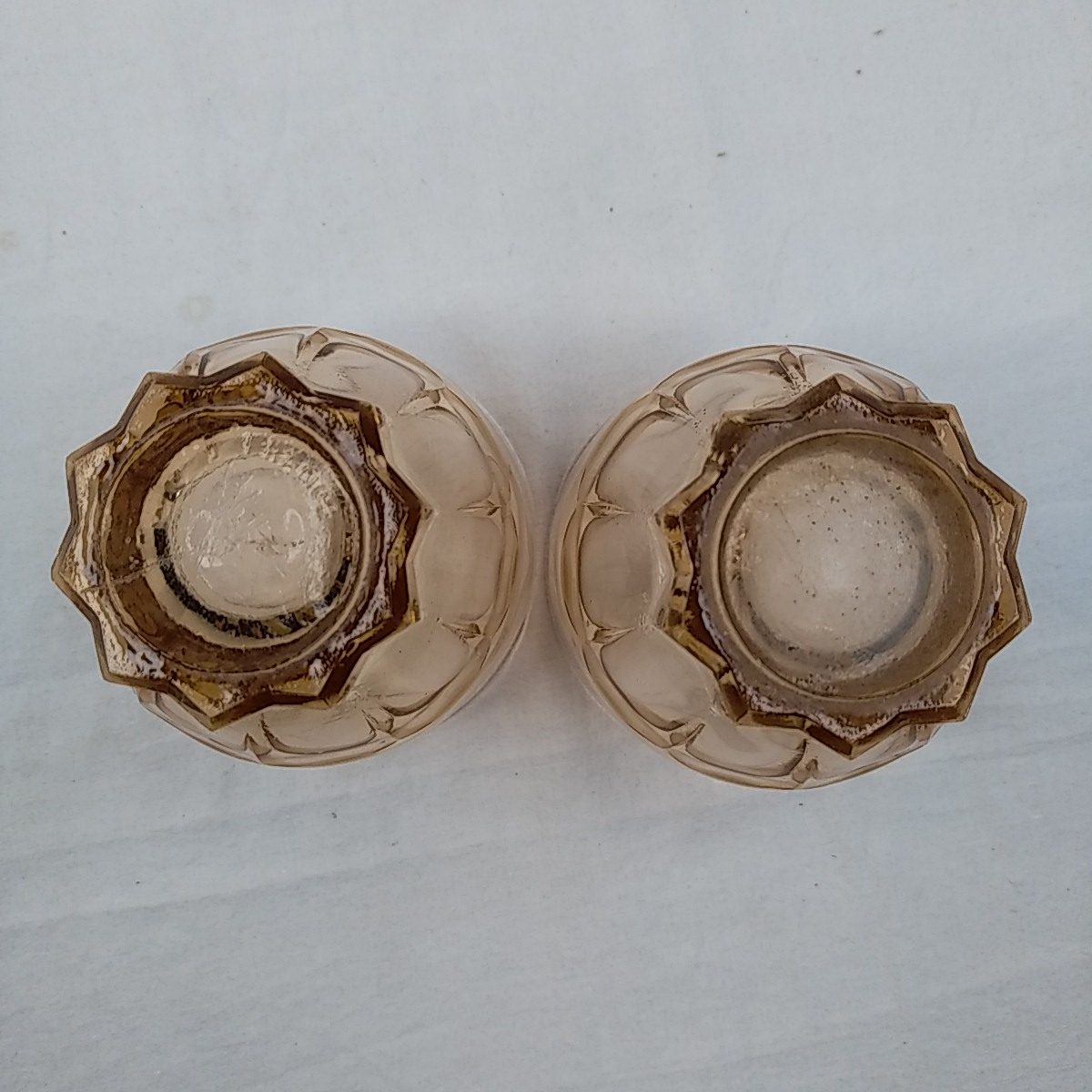 Service en verre rosaline 11 pièces Bon état - Vue 5 - 