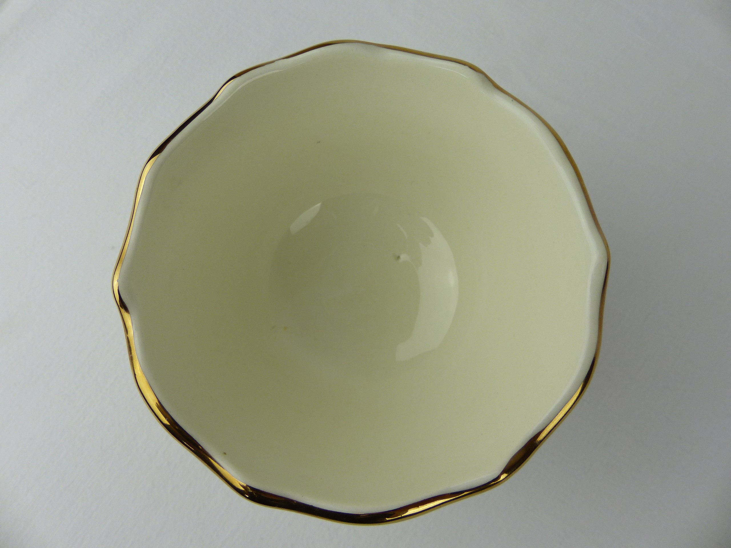 Coupelle Cerart Monaco, Rare Porcelaine Vintage, 9 cm Très bon état - Vue 4 - 