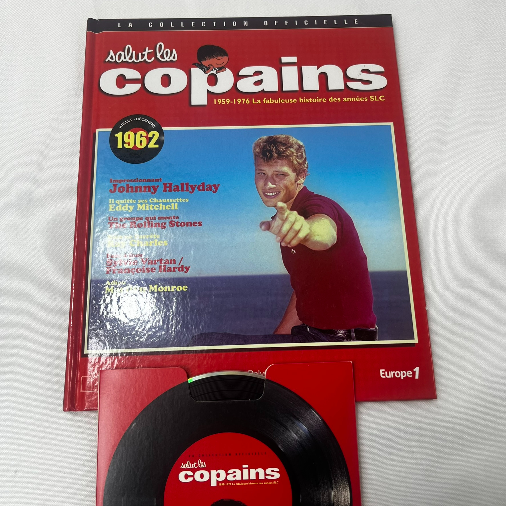 Voir photo 2 de Collection "Salut les copains" 1 livre et 5 cd Collection "Salut les copains" 1 livre et 5 cd Très bon état - Vue 2 -