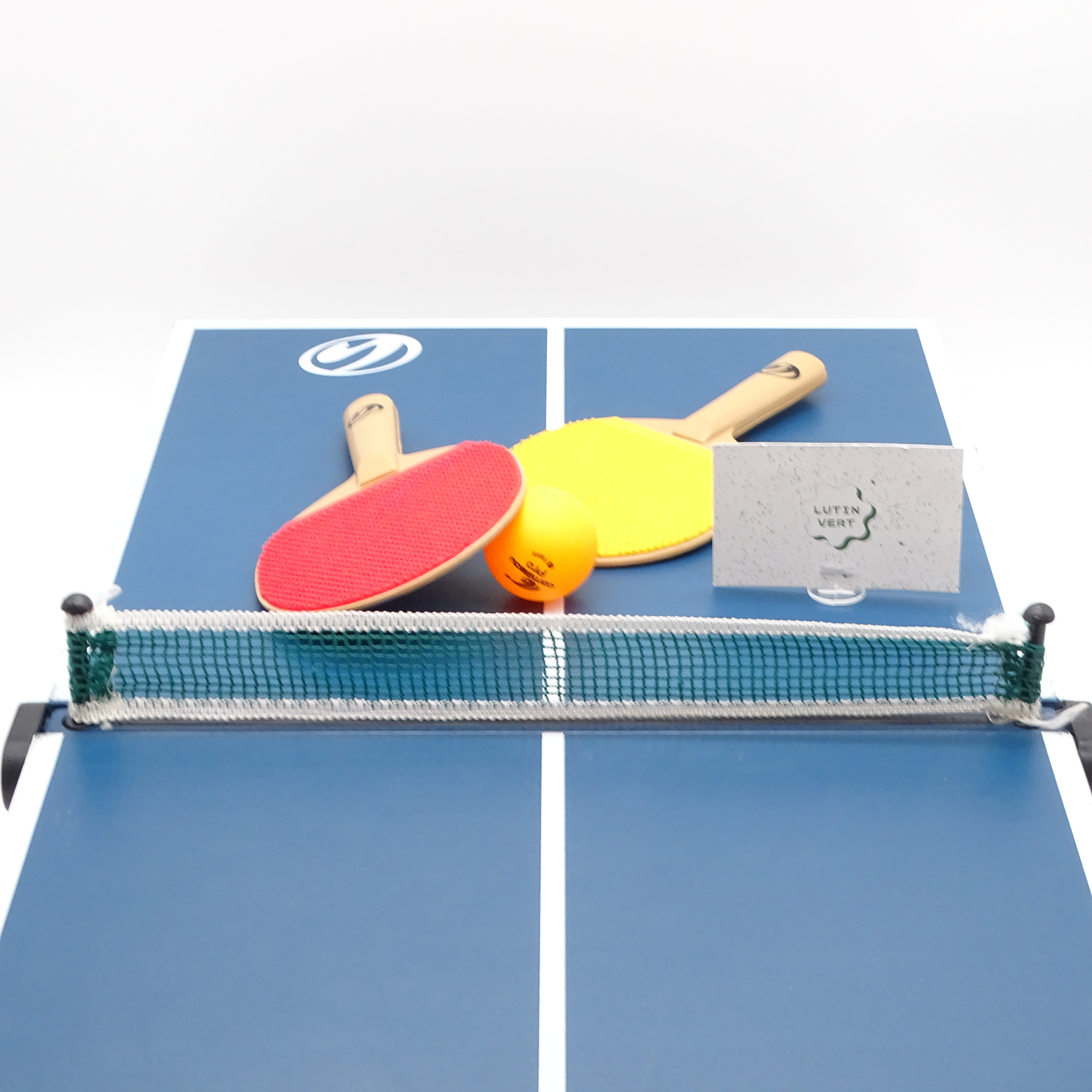 Mini table de ping-pong d'occasion DÉCATHLON - Dès 6 ans | Ref 13962 Bon état -  reconditionné disponible sur Label Emmaüs