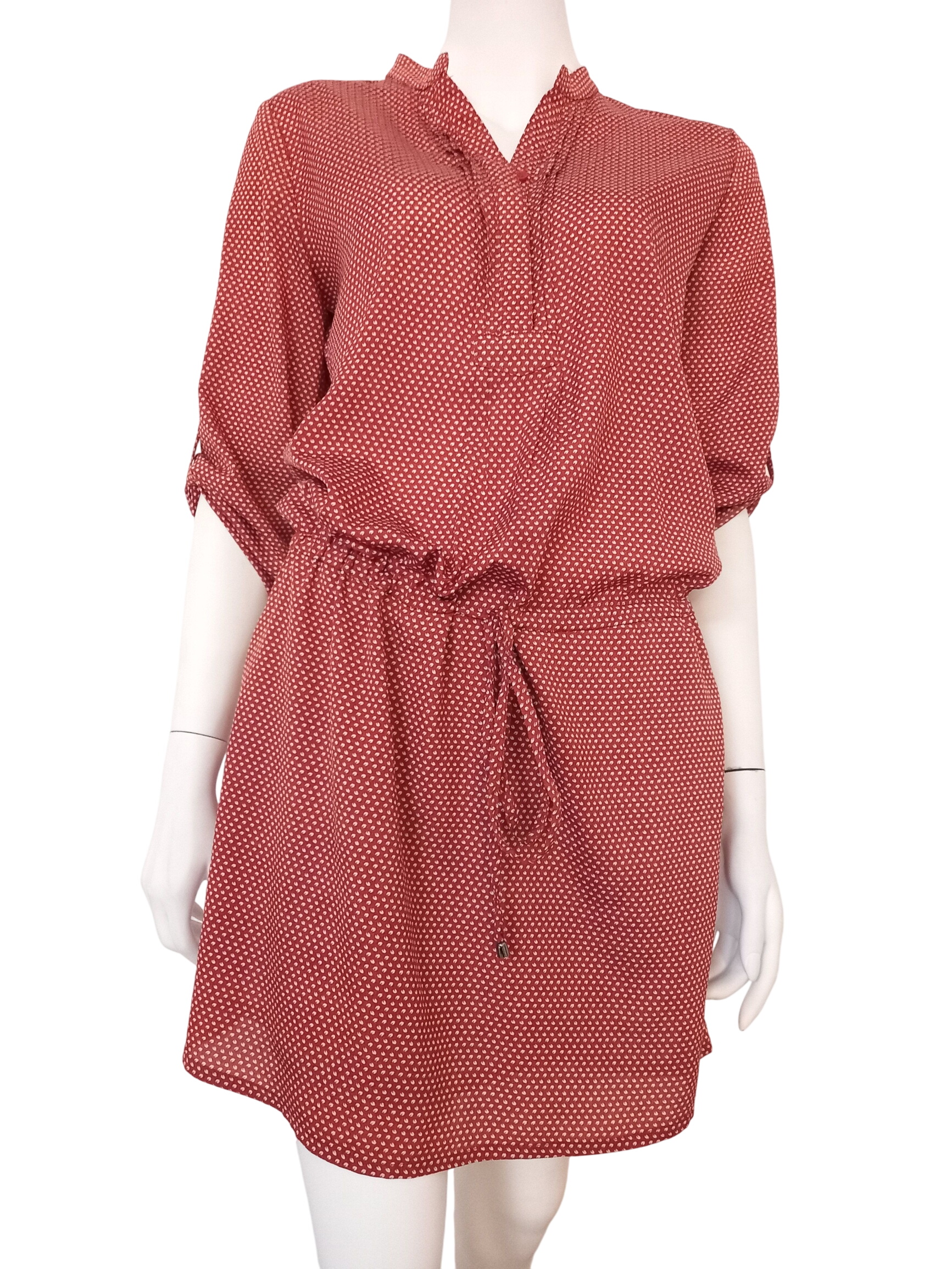 Robe courte La petit étoile T: M Très bon état -  reconditionné disponible sur Label Emmaüs