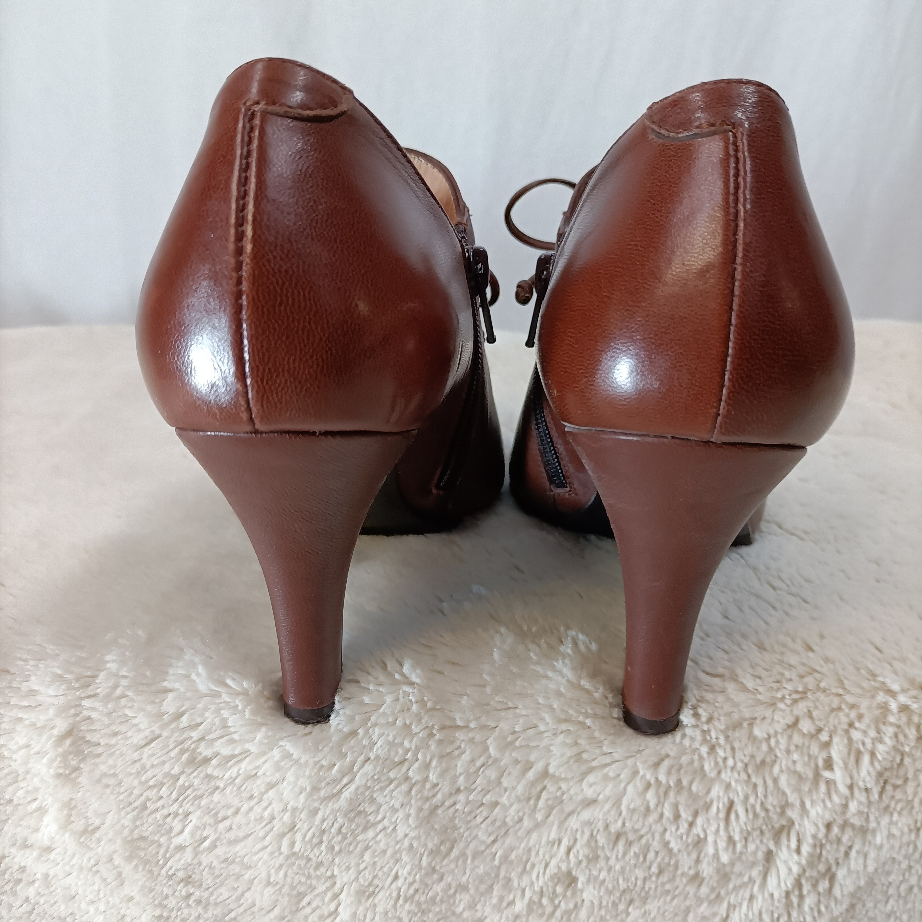 Bottines à talons en cuir Derby - Madeleine - Pointure 38 Vintage - Photo 3