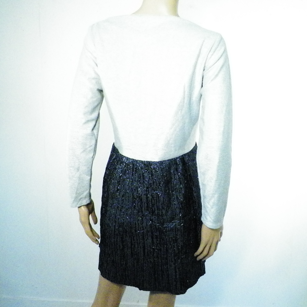 Robe Argenté Taille Estimée S/M. Bon état - Vue 2 - 
