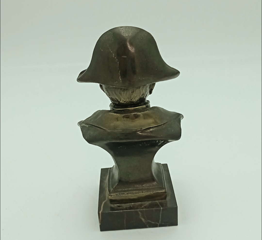 Statue Napoléon - en métal régule Brillant - Ruffony - Très bon état - Photo 3