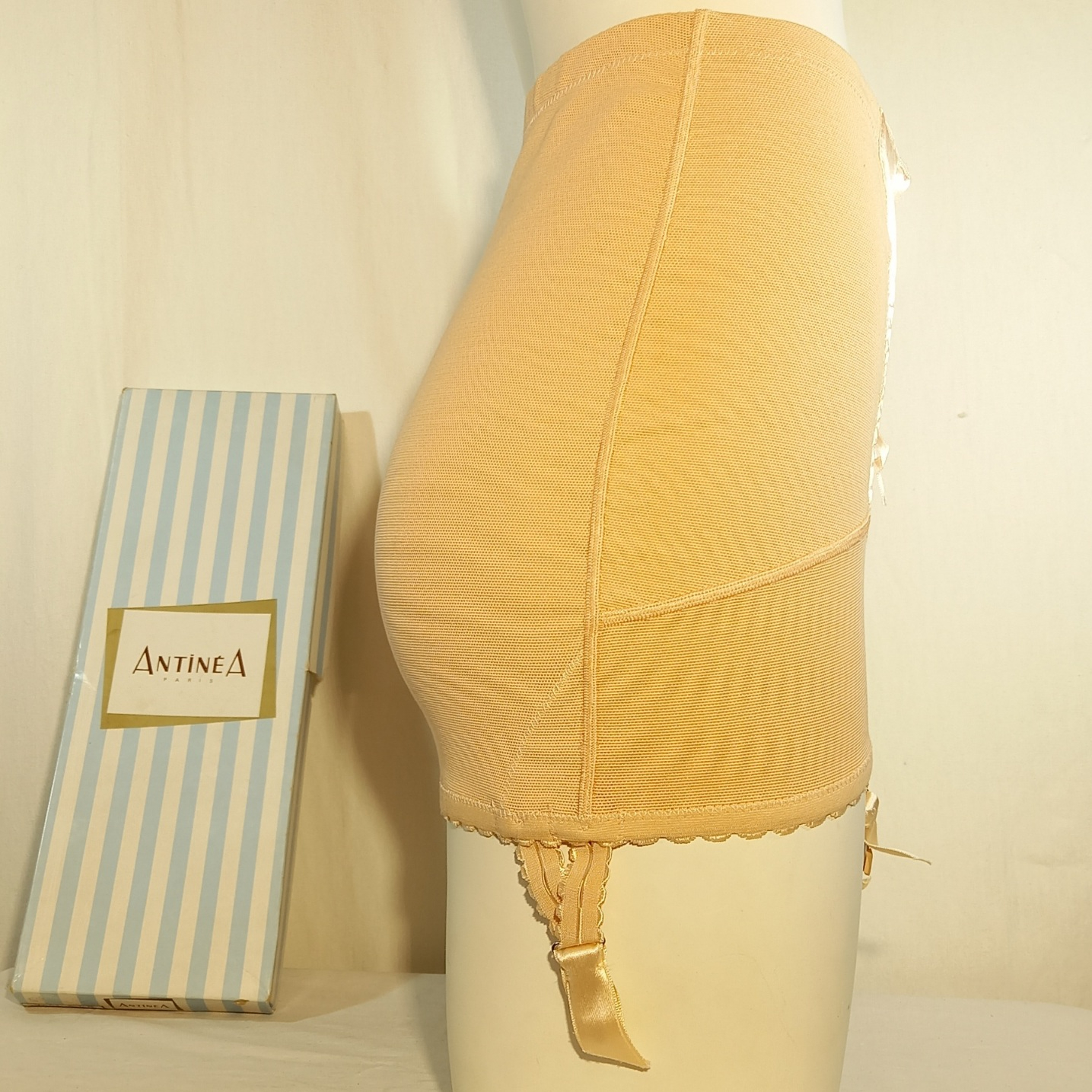 Gaine de maintien rose - 65 / 90 - Antinea - S - Photo 1