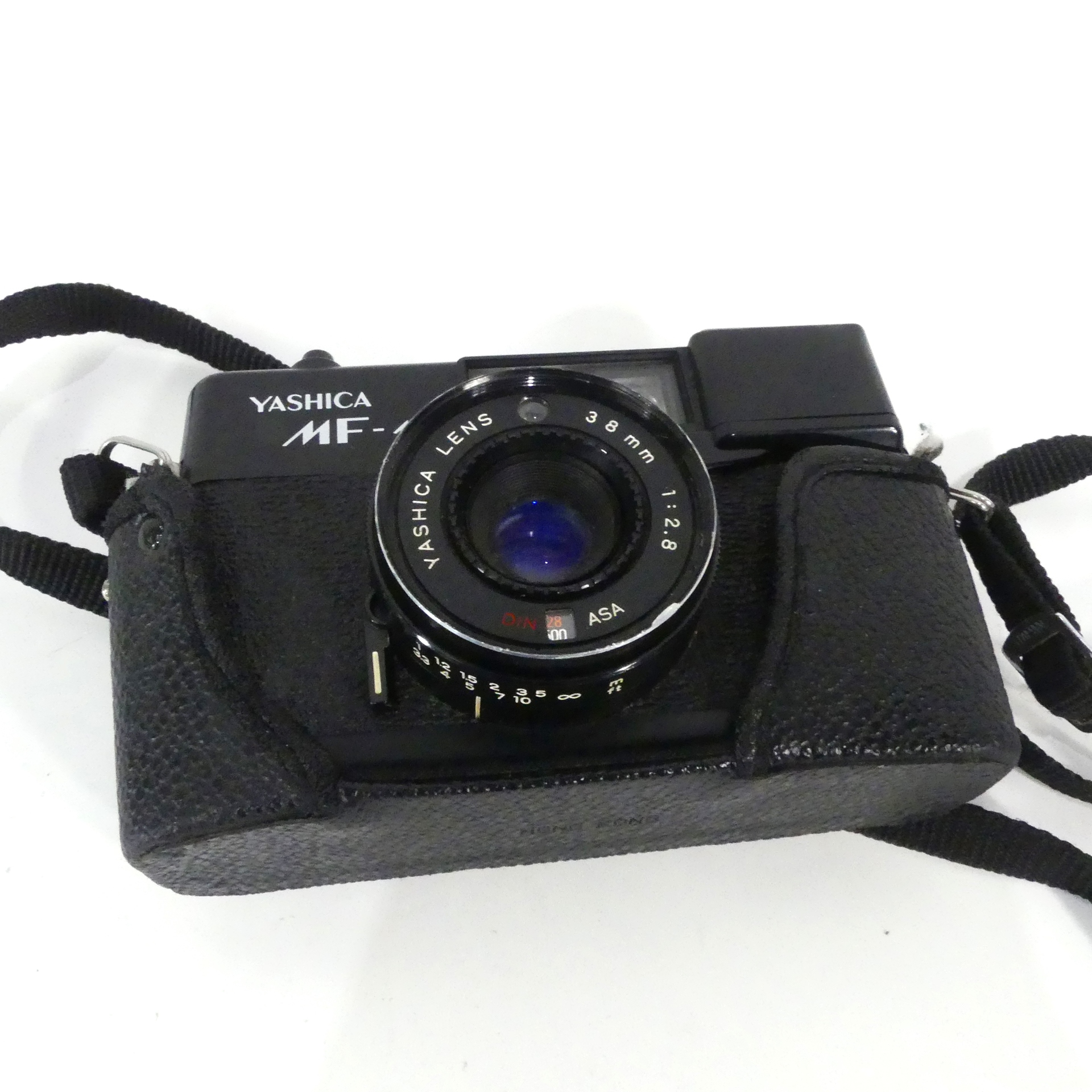 Appareil photo compact Yashica MF-1 38 mm - Photo 15