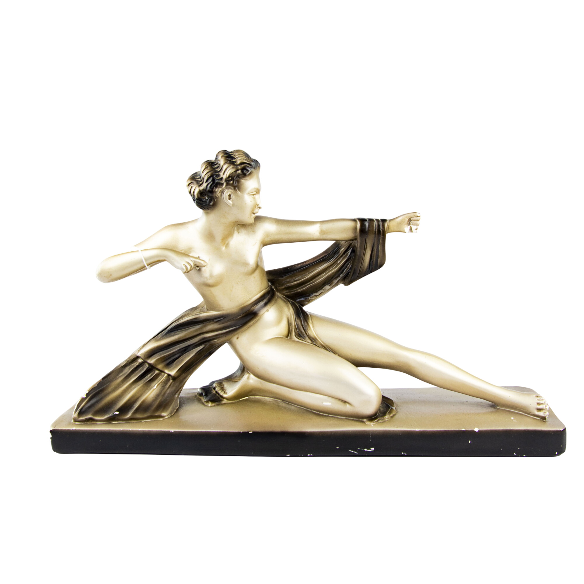 Femme guerrière nue entourée d'un drap en plâtre - État correct sur Label Emmaüs