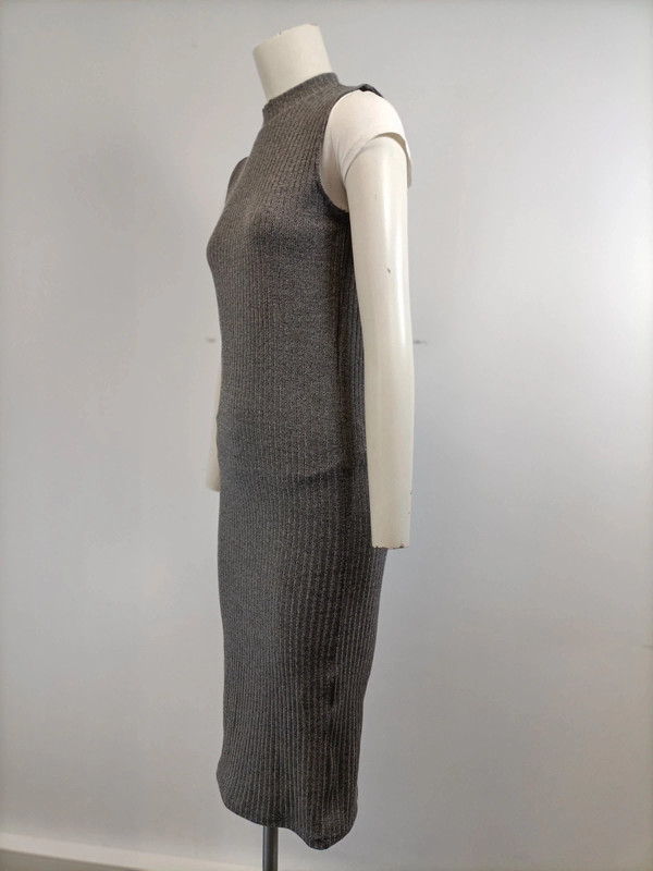 Robe moulante sans manche - grise - Tissaia - 16 ans - Photo 1