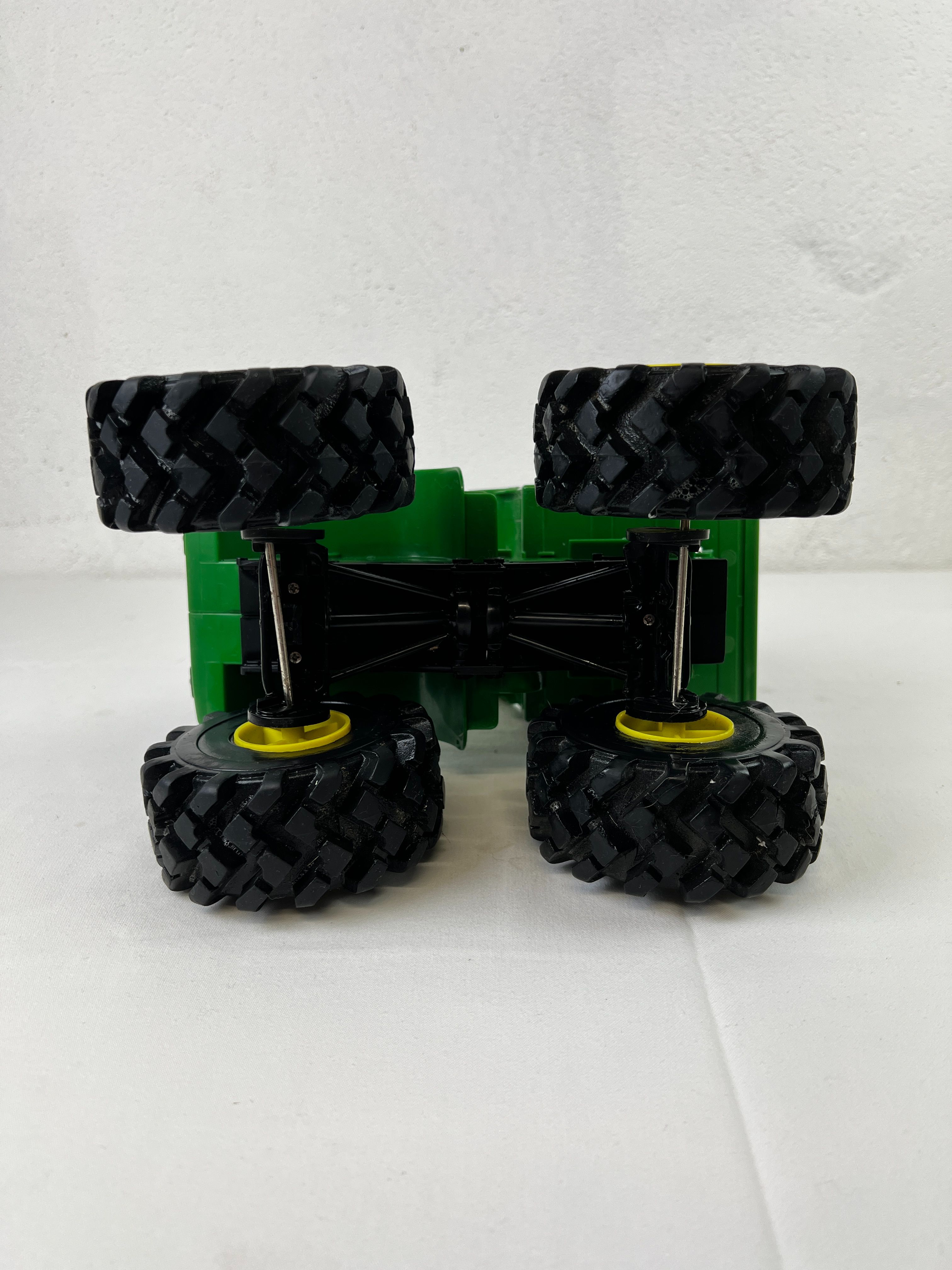 Camion benne basculante John Deere  - Vue 12 - 