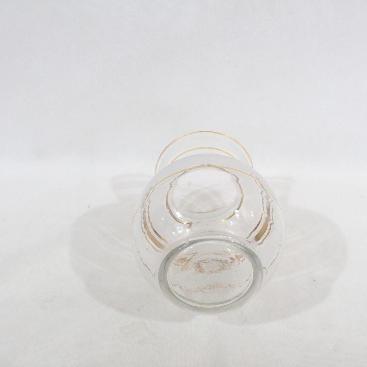 Très joli vase ancien en verre ventru, orné de cercles dorés  - Vue 3 - 