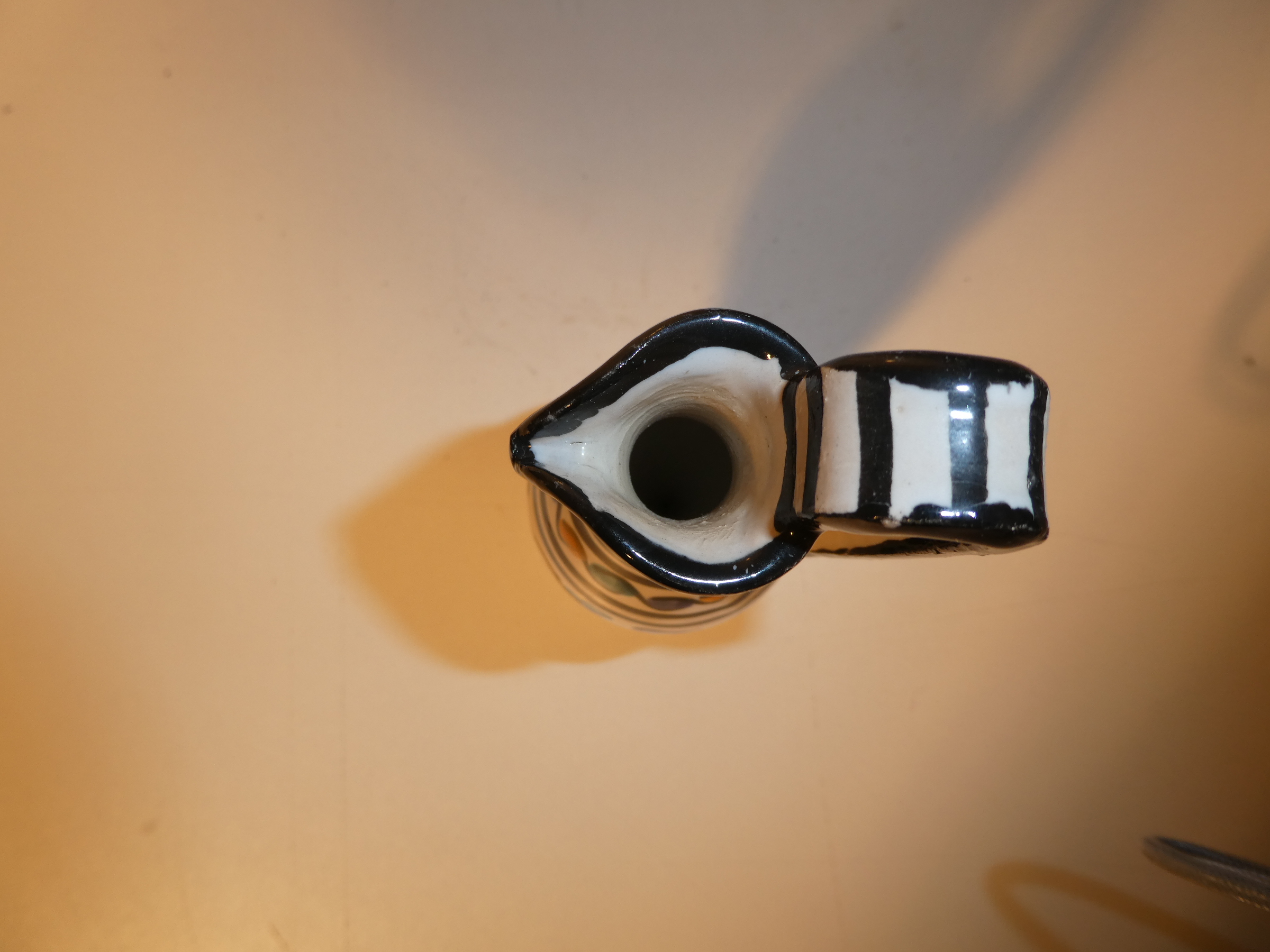 Petite amphore en céramique État correct - Vue 8 - 