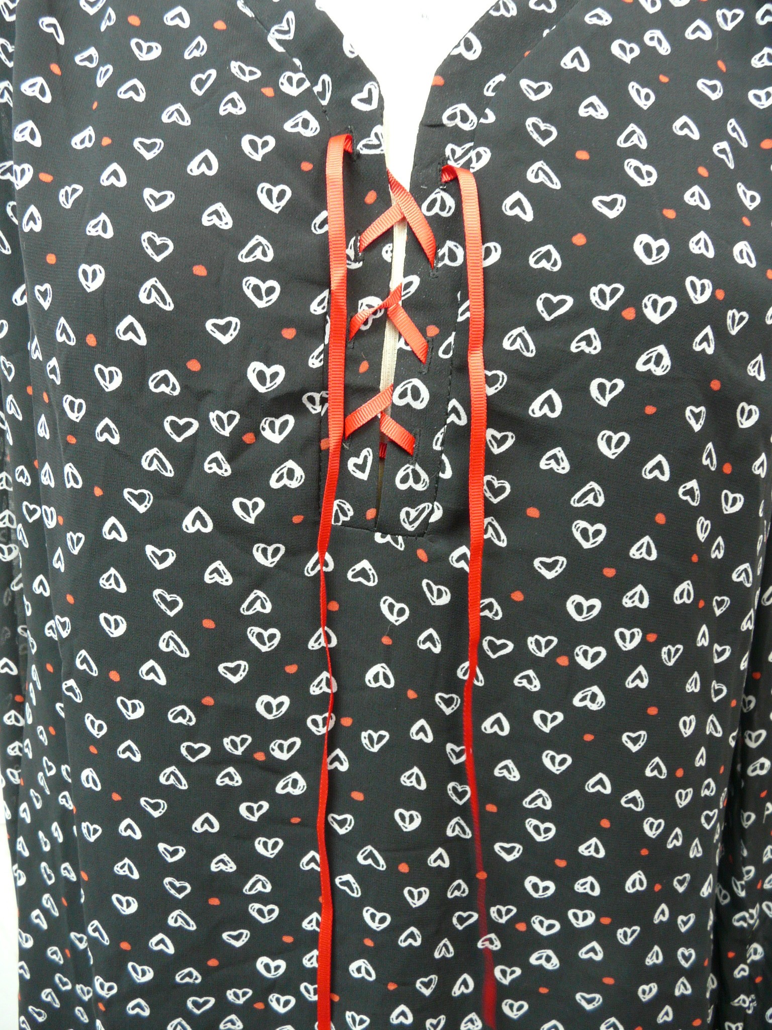 Voir photo 5 de HF51 - Blouse à motifs "cœurs" - L33 - Taille 5 (2XL) HF51 - Blouse à motifs "cœurs" - L33 - Taille 5 (2XL) Comme neuf - Vue 5 -