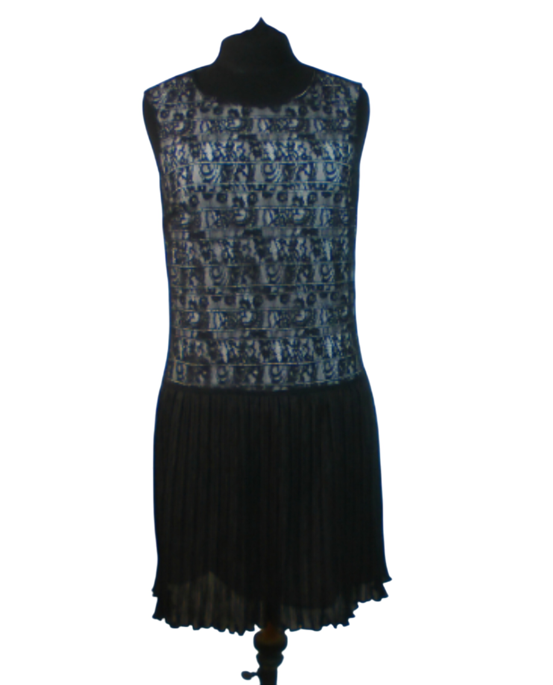 Robe , dentelle extensible, taille 36 - claudie perlot - Modalova