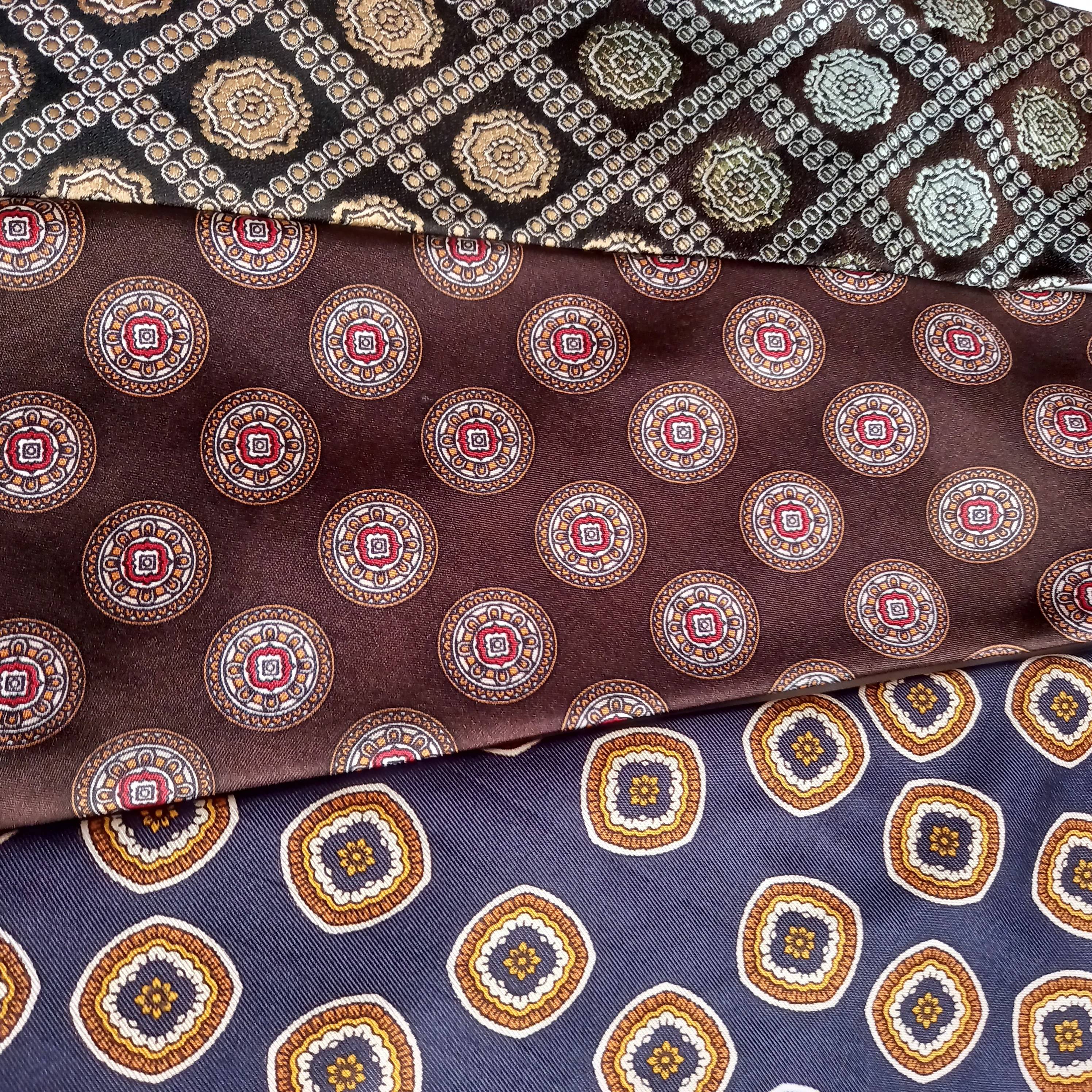 Lot de 3 cravates vintage marron et bleu à motifs - Photo 2