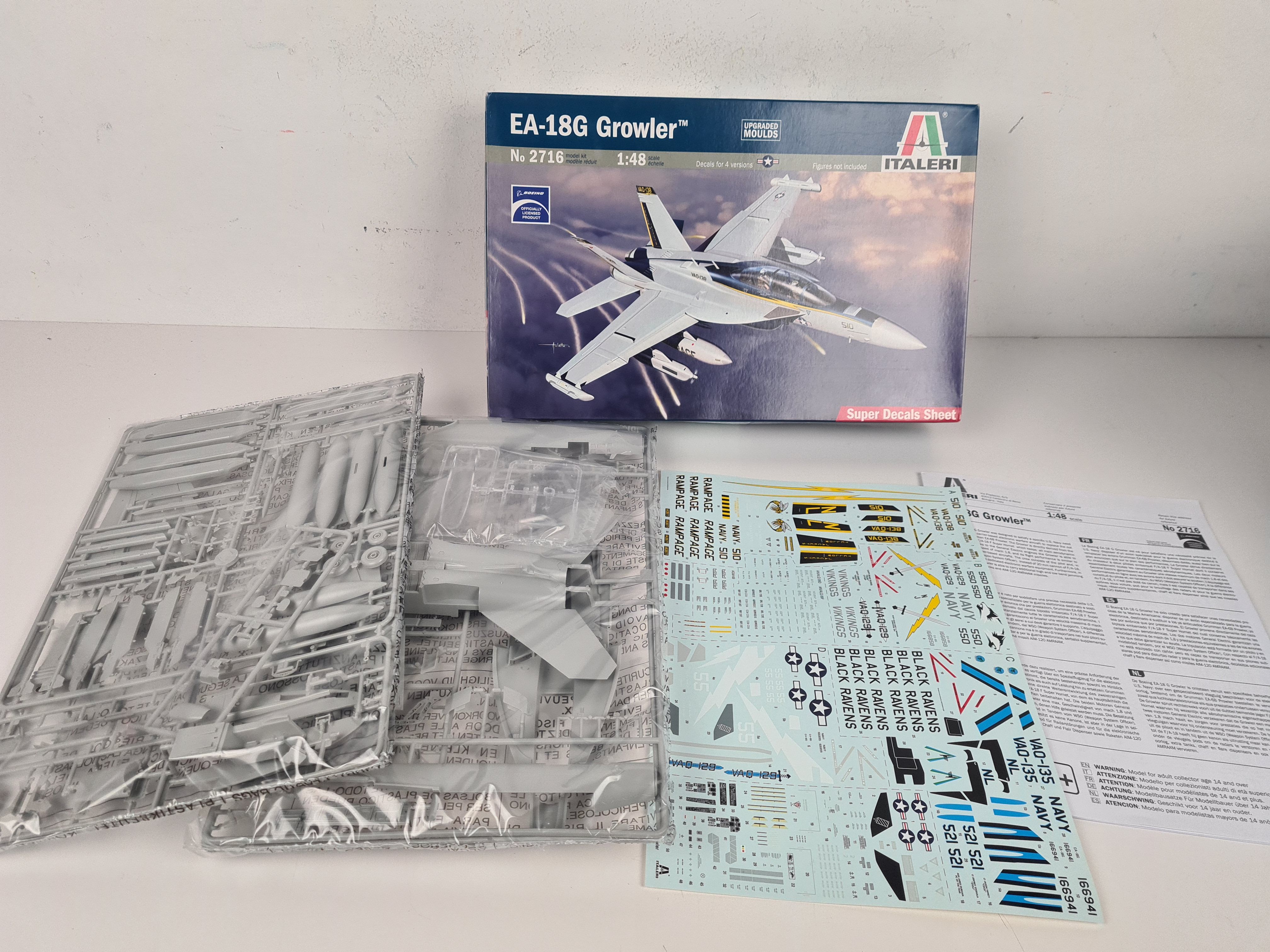 Maquette plastique à monter - 2716 - 1:48, E/A-18G Growler - Italeri Comme neuf - Vue 4 - 