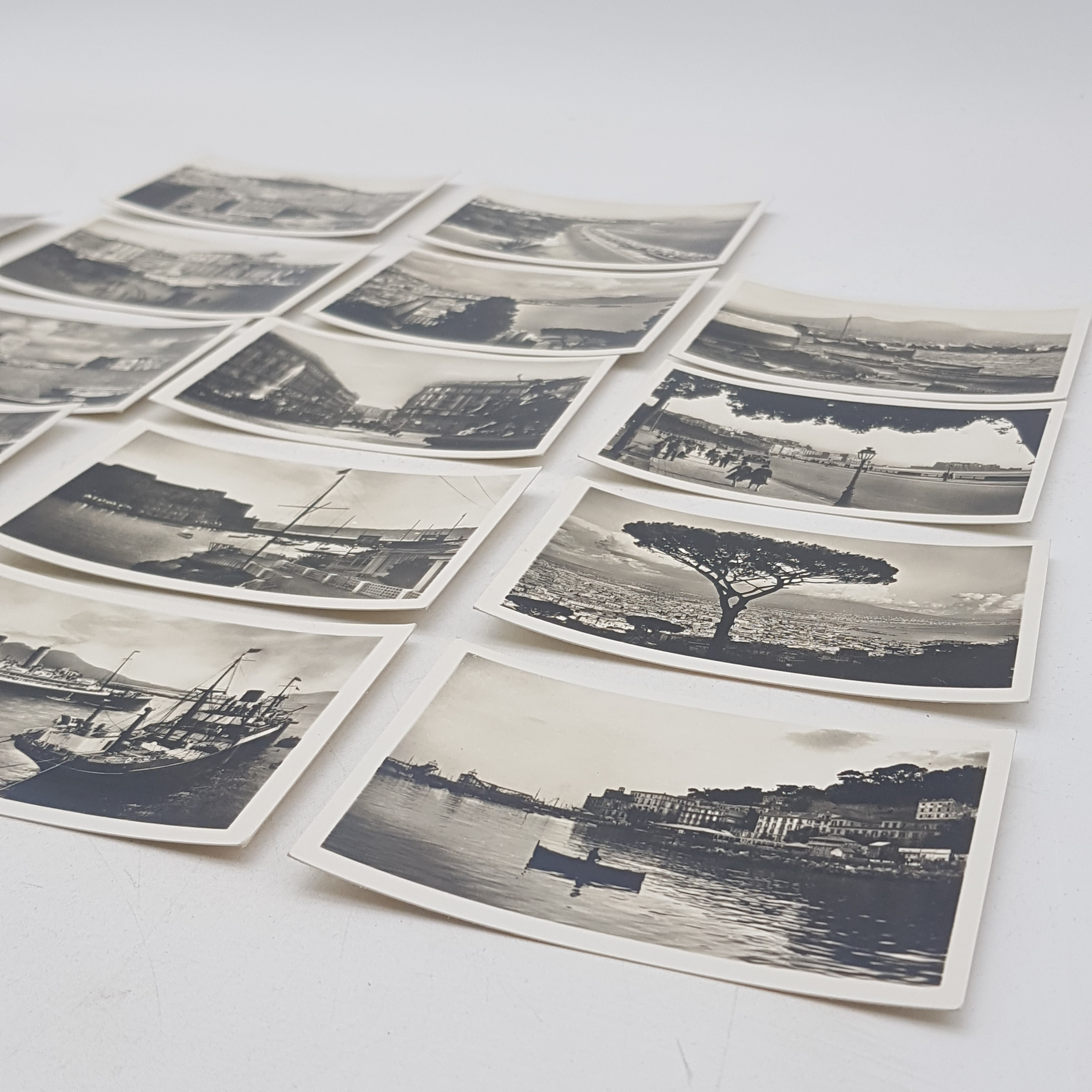 Lot de 18 carte postales vintage "Napoli" Bon état - Vue 2 - 