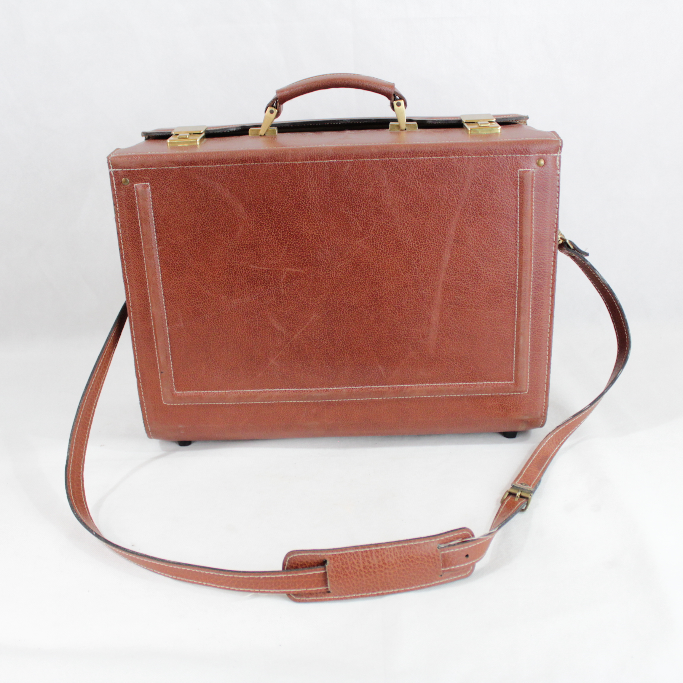 Sac en cuir porte ordinateur et documents - JASON  Bon état -  reconditionné disponible sur Label Emmaüs