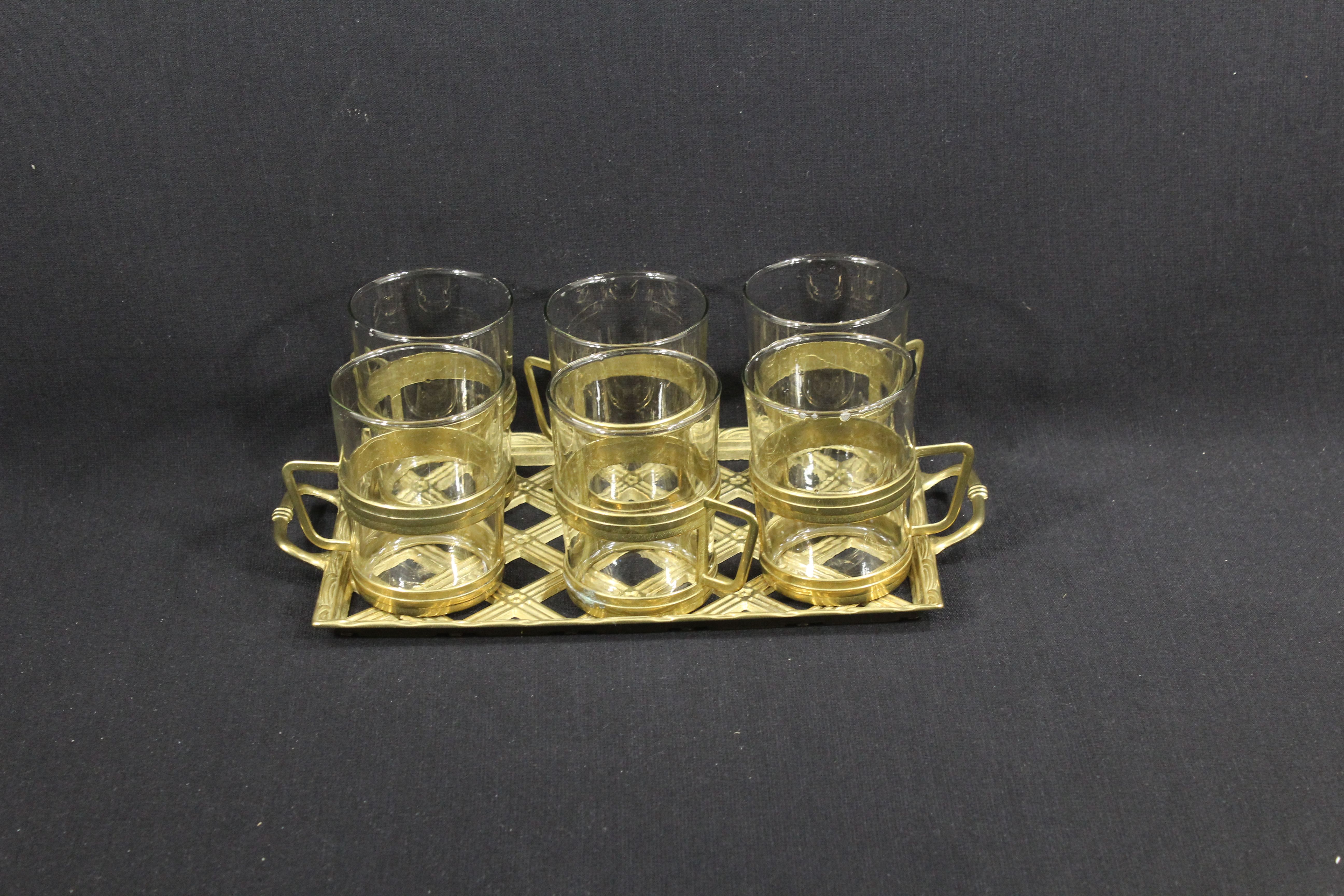Ensemble de service à thé en verre et laiton + plateau en laiton - Années 70 Bon état - Vue 5 - 