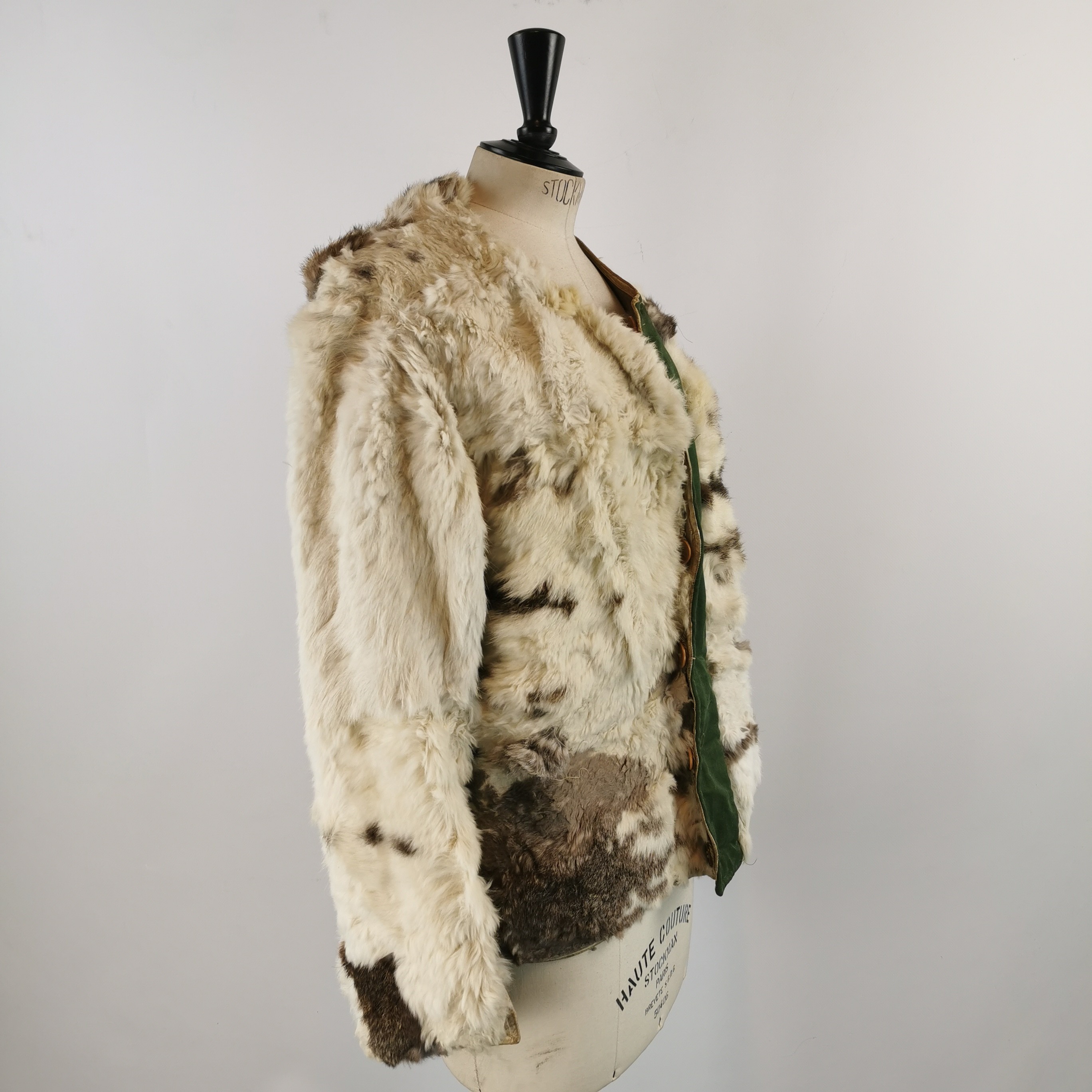Veste en fourrure naturelle – Style rétro - Taille S (estimée) Très bon état - Vue 3 - 