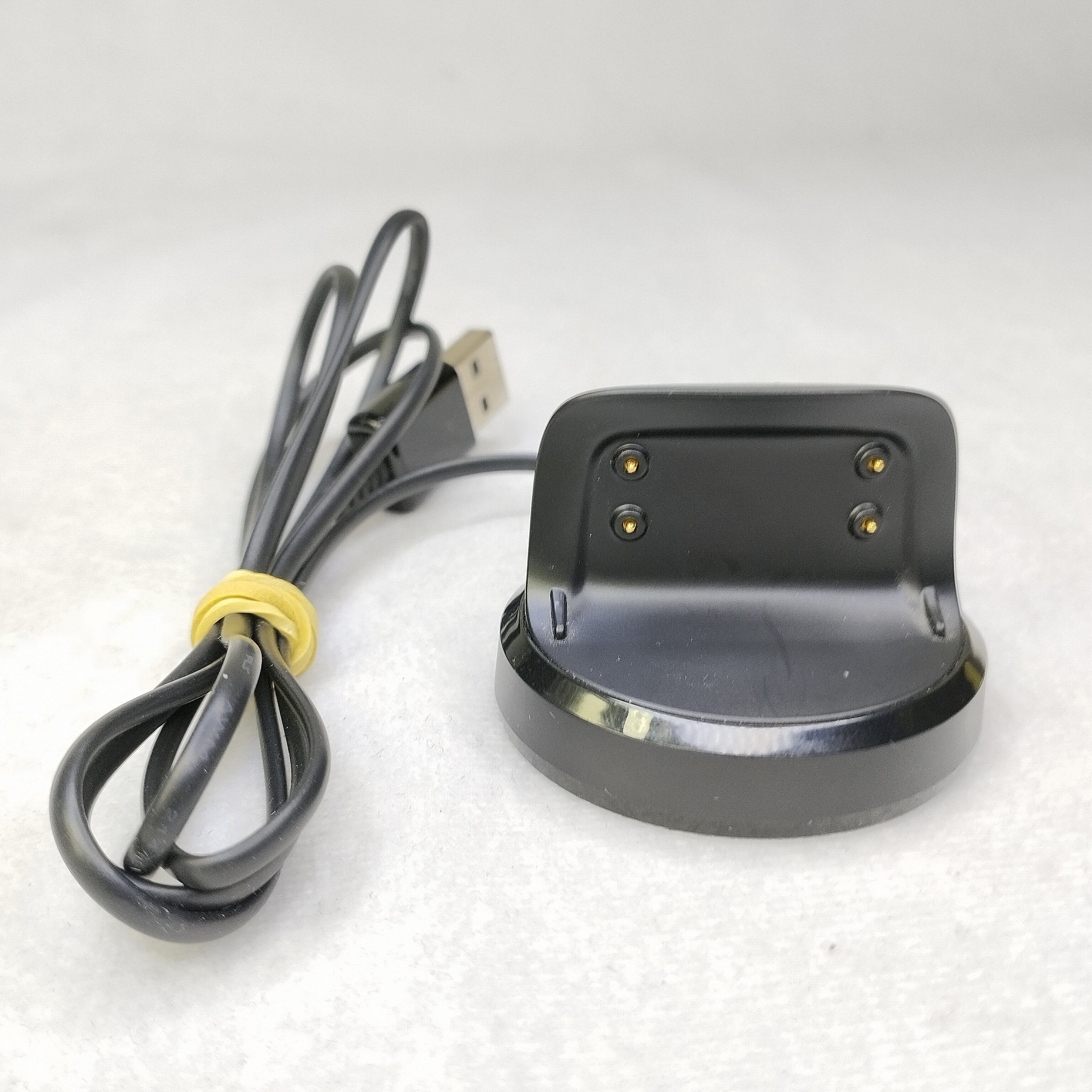 Montre Connectée Samsung Galaxy Gear Fit 2 / SM-R360 Noir - Très bon état - Photo 9