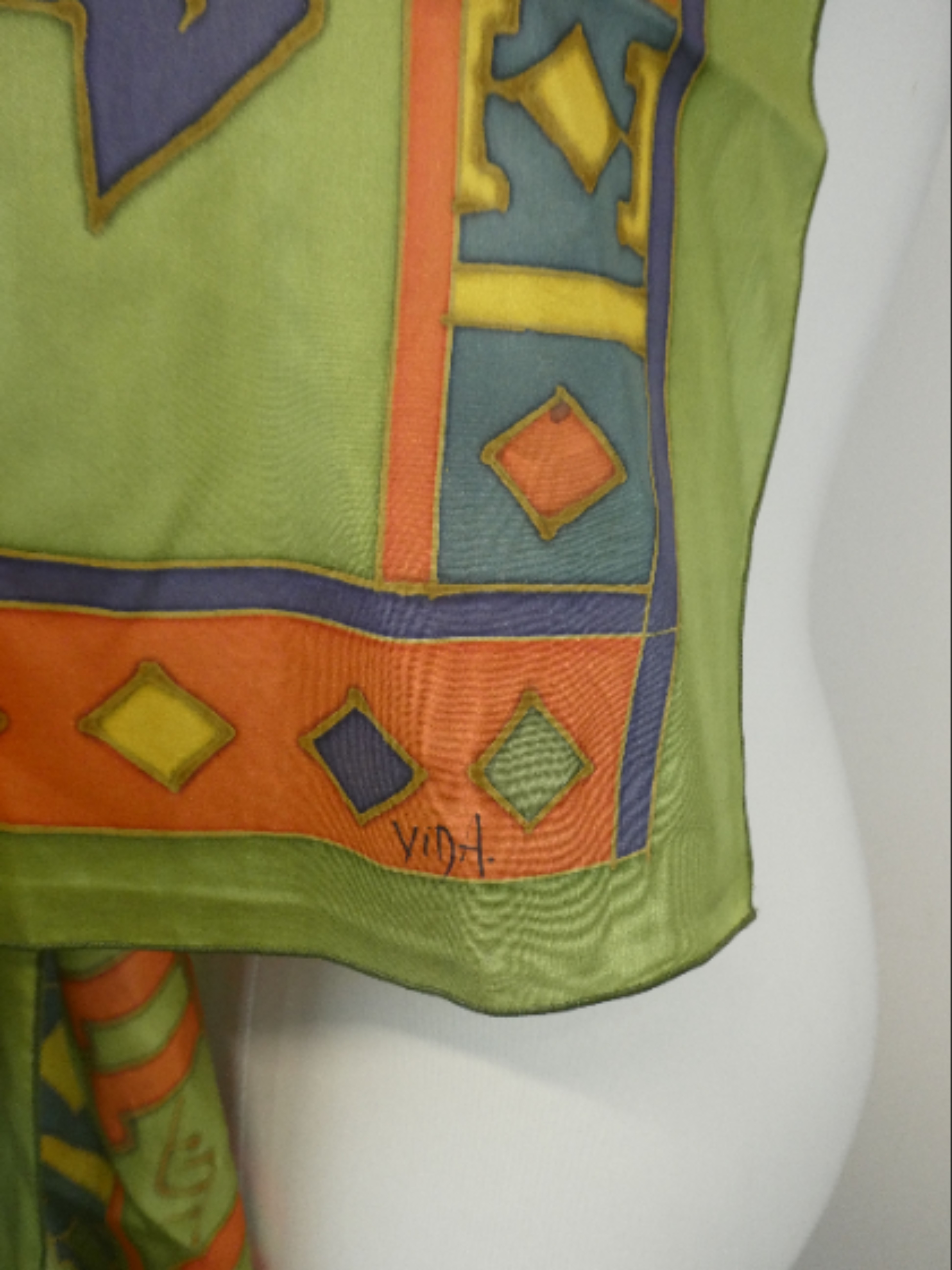 Vida - Foulard Grand format, motif géométrique multicolore sur fond vert - Photo 5