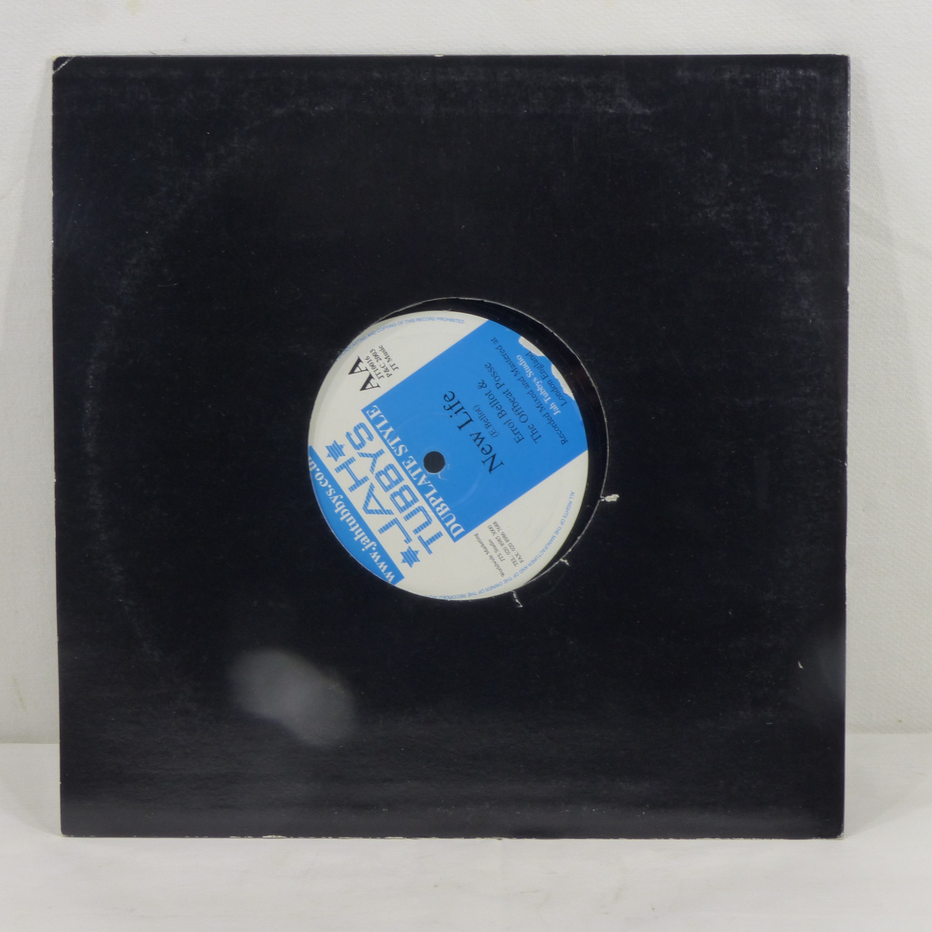 Vinyle 45T Errol Bellot & The Offbeat Posse ‎/ Praise H.I.M. New Life - Jah Tubbys 2003  - Vue 2 - 