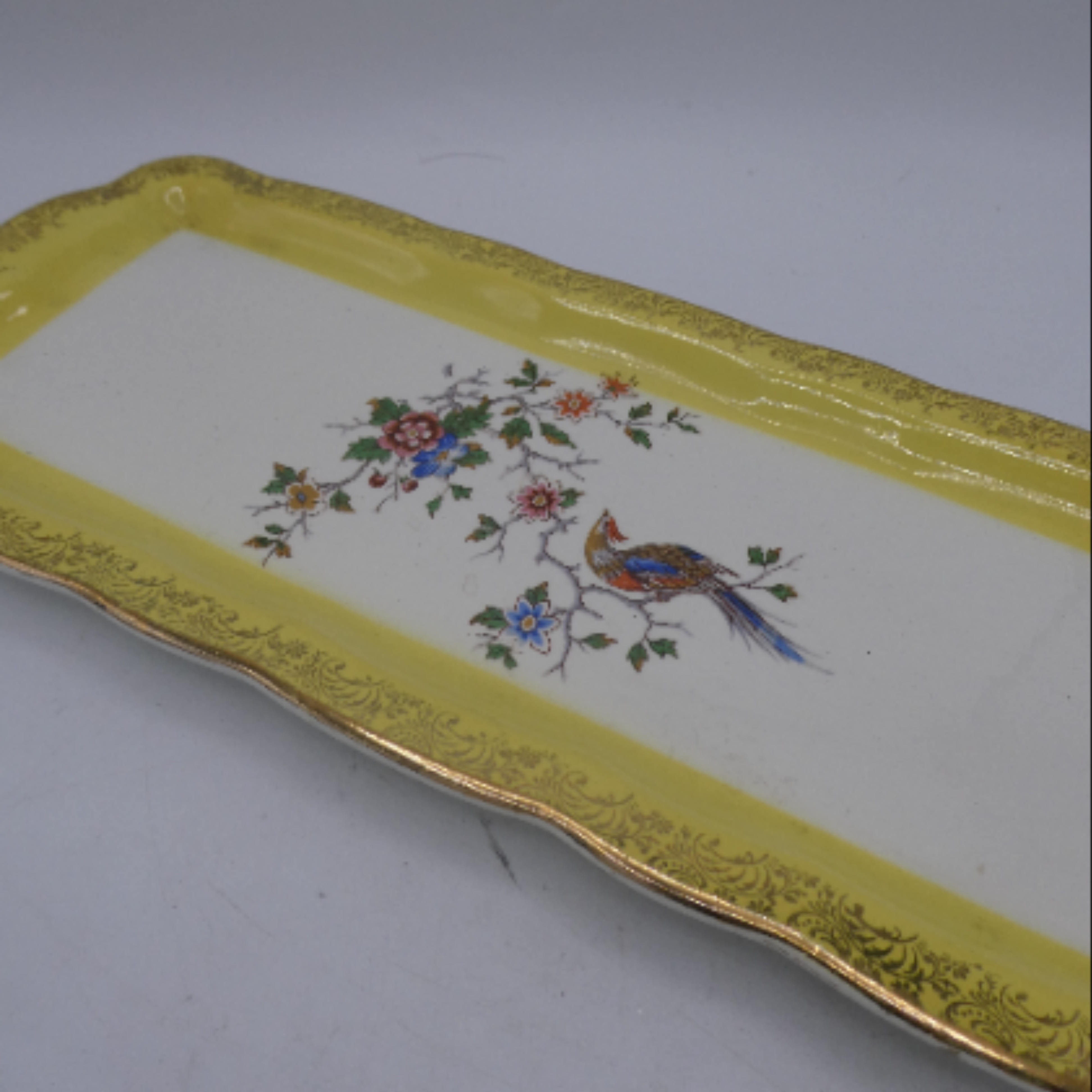 Plat à cake à branche de fleurs avec oiseau en céramique - Photo 2