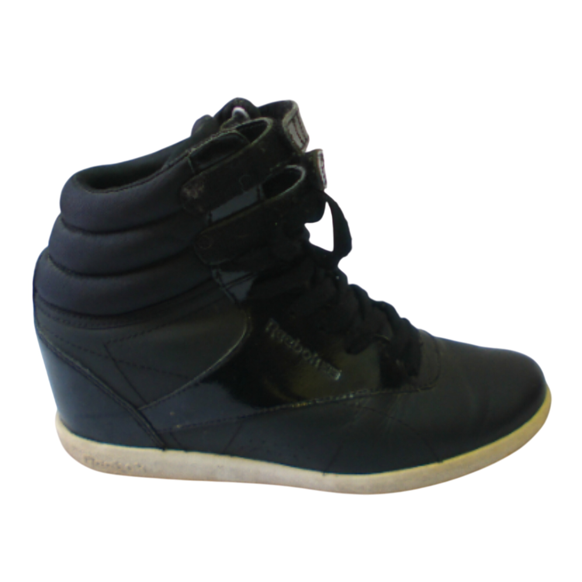 Paire de baskets REEBOK, noir, pointure 37 Bon état -  reconditionné disponible sur Label Emmaüs