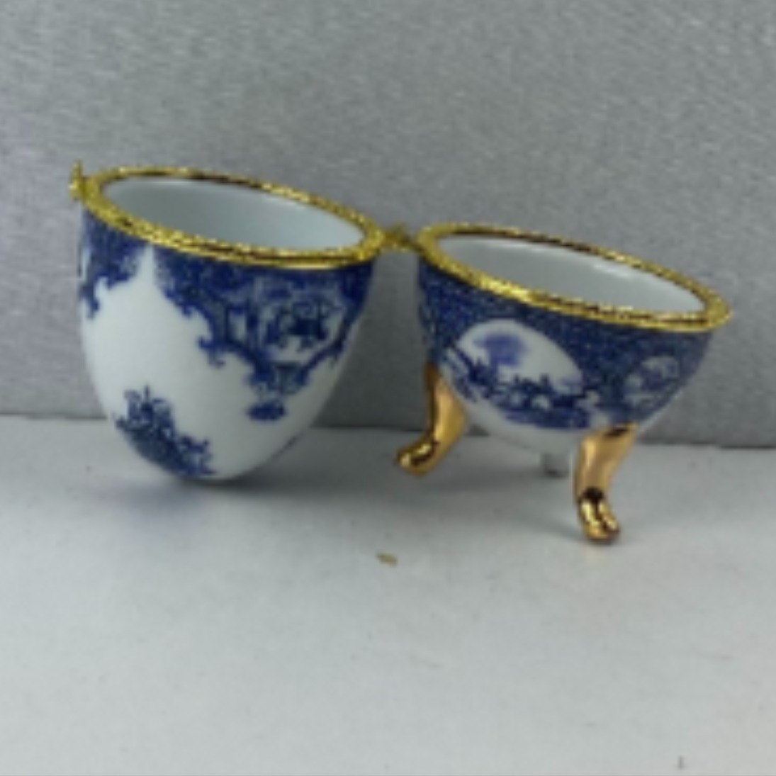 Œuf en porcelaine Très bon état - Vue 5 - 