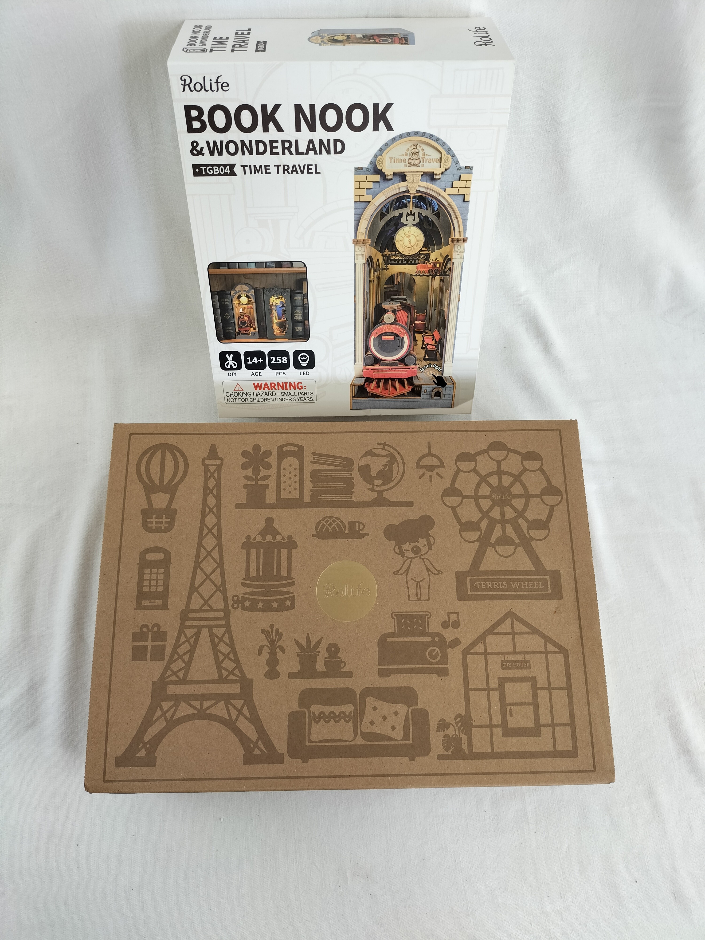 ✨🚂 Maquette décorative ROLIFE BOOK NOOK – TIME TRAVEL TGB04 ✨ Comme neuf - Vue 13 - 