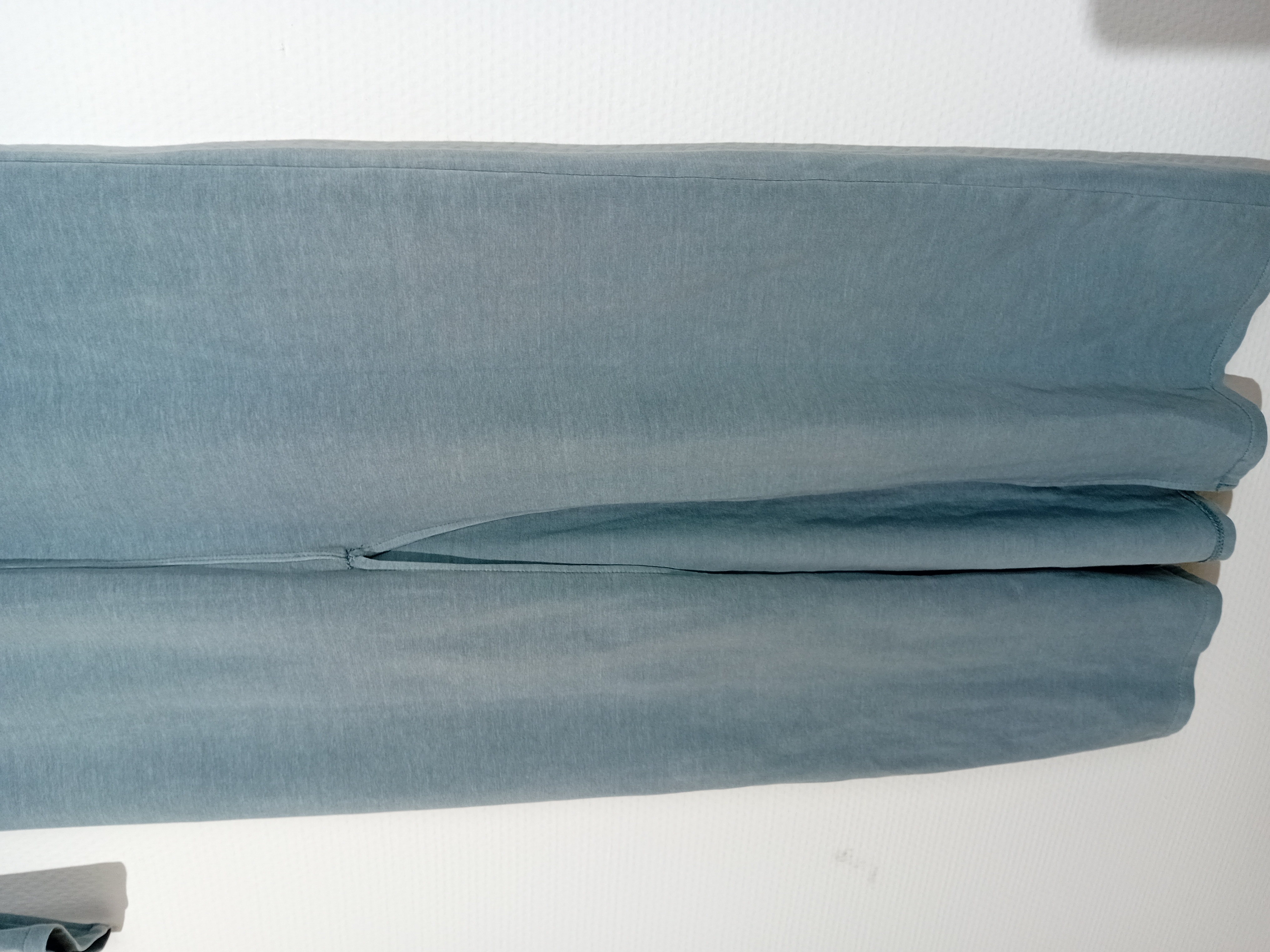 Voir photo 6 de Robe Moulante Longue Bleue Bdg S (T3647) Robe Moulante Longue Bleue Bdg S (T3647) Très bon état - Vue 6 -