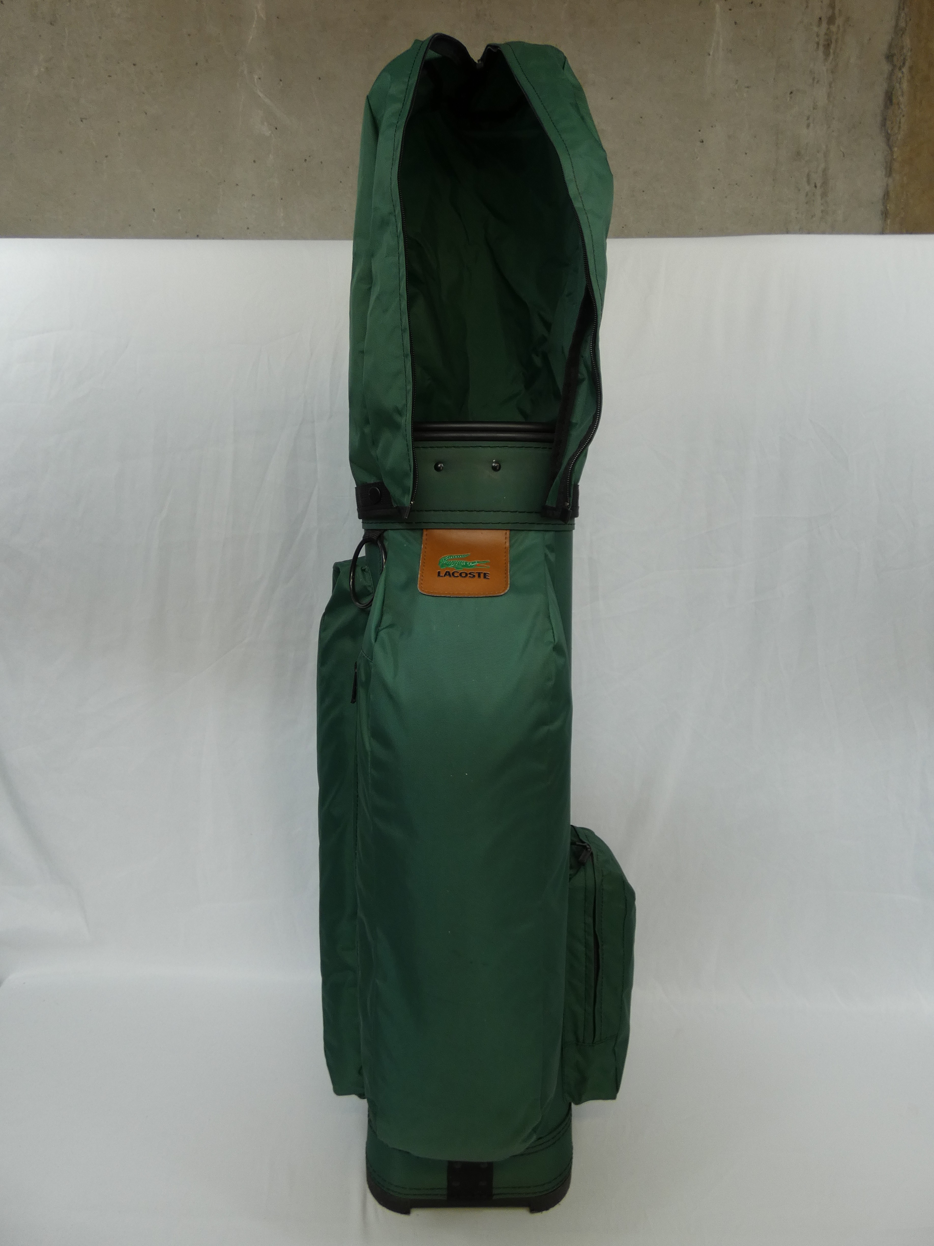 Sac de golf en toile imperméable LACOSTE Comme neuf - Vue 2 - 
