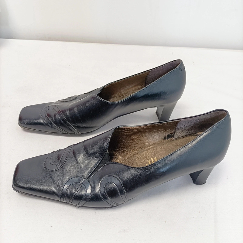 Chaussures à talons en cuir noires Sdeslo taille 39 - Photo 2