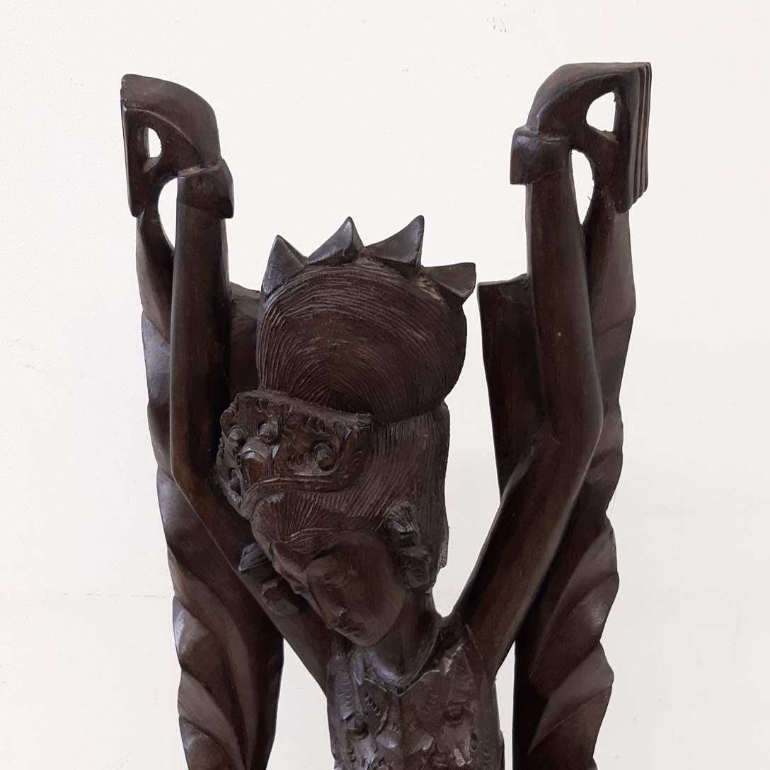 Grande statue en bois danseuse asiatique - Photo 2