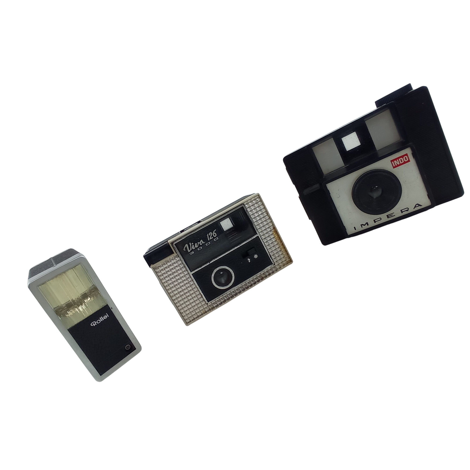 Appareils photo anciens , Indo Impera, Viva 126,Flash Rolleï  -  reconditionné disponible sur Label Emmaüs