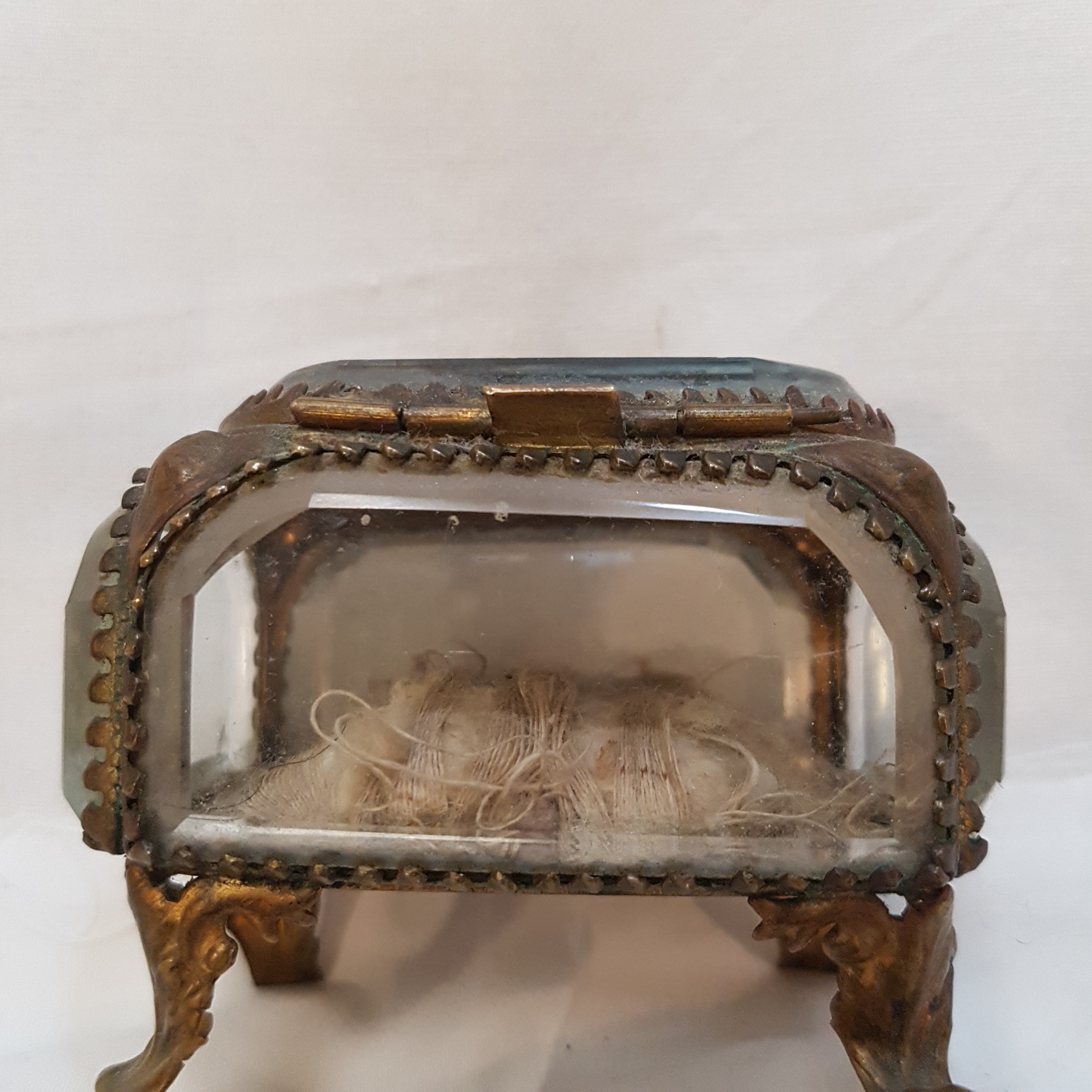 Ecrin bijoux à tiroir pour parure en carton 9x9x3 cm - Naturel - Doré