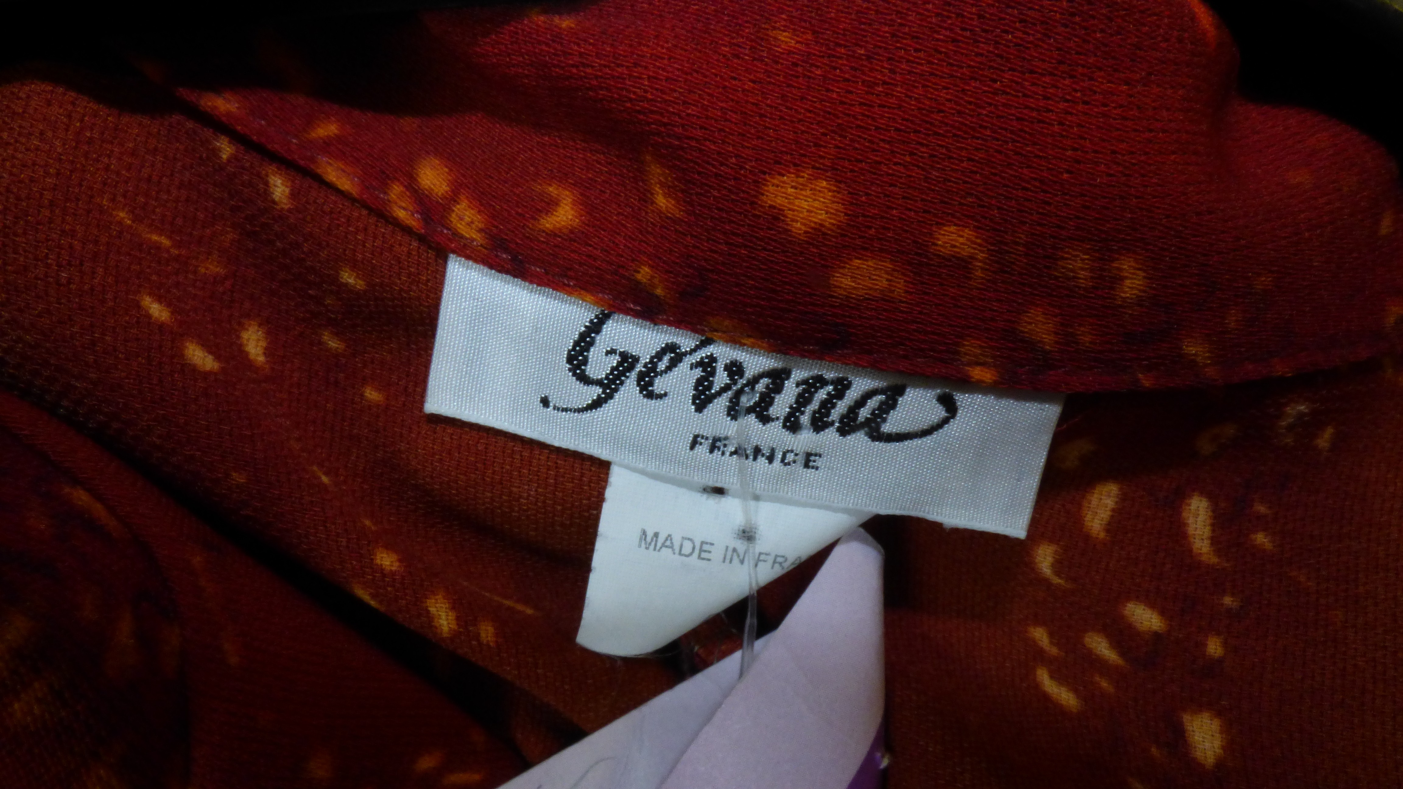Robe manches courtes neuve "Gévana France" T54 Comme neuf - Vue 4 - 