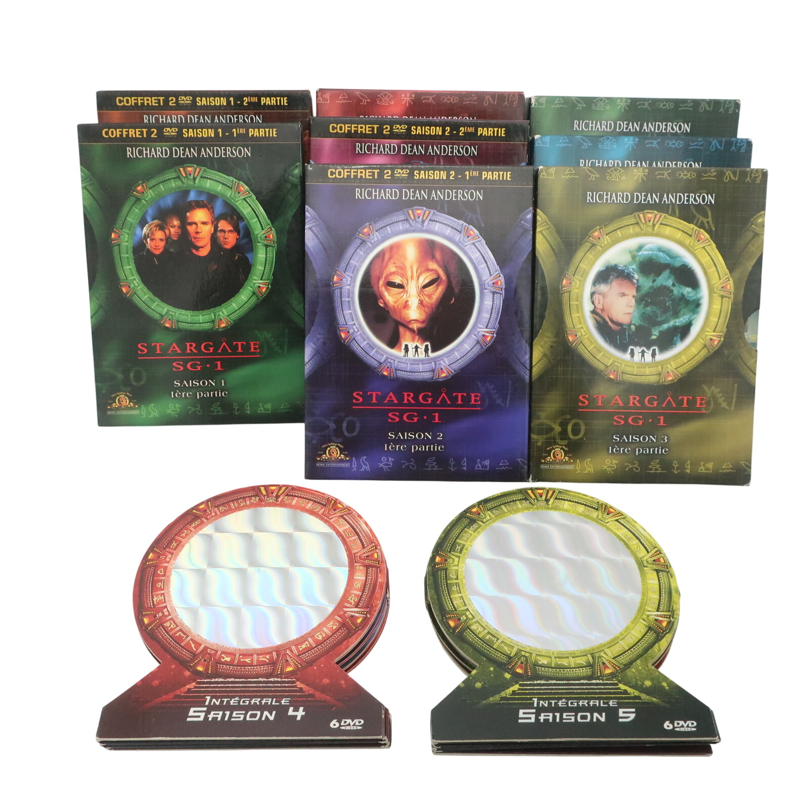 Ensemble de 28 DVD " Stargate SG-1 " MGM Très bon état - Vue 2 - 