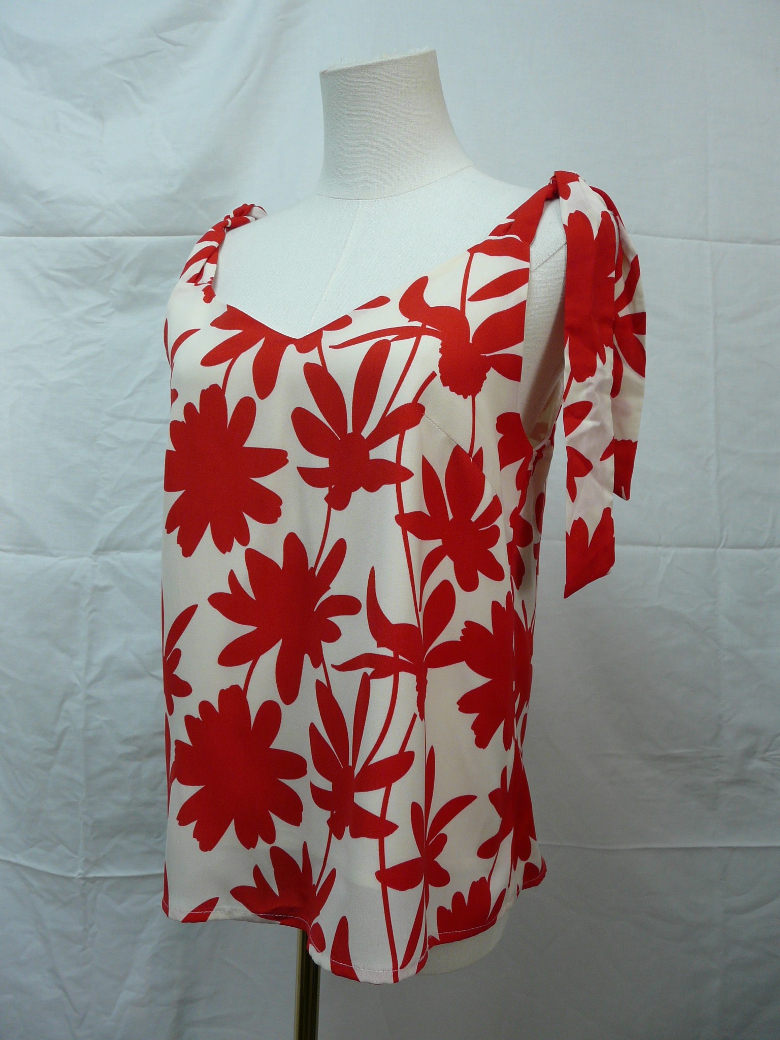 Voir photo 3 de HF223 - Top épaules nouées - Rose - Taille S HF223 - Top épaules nouées - Rose - Taille S Très bon état - Vue 3 -