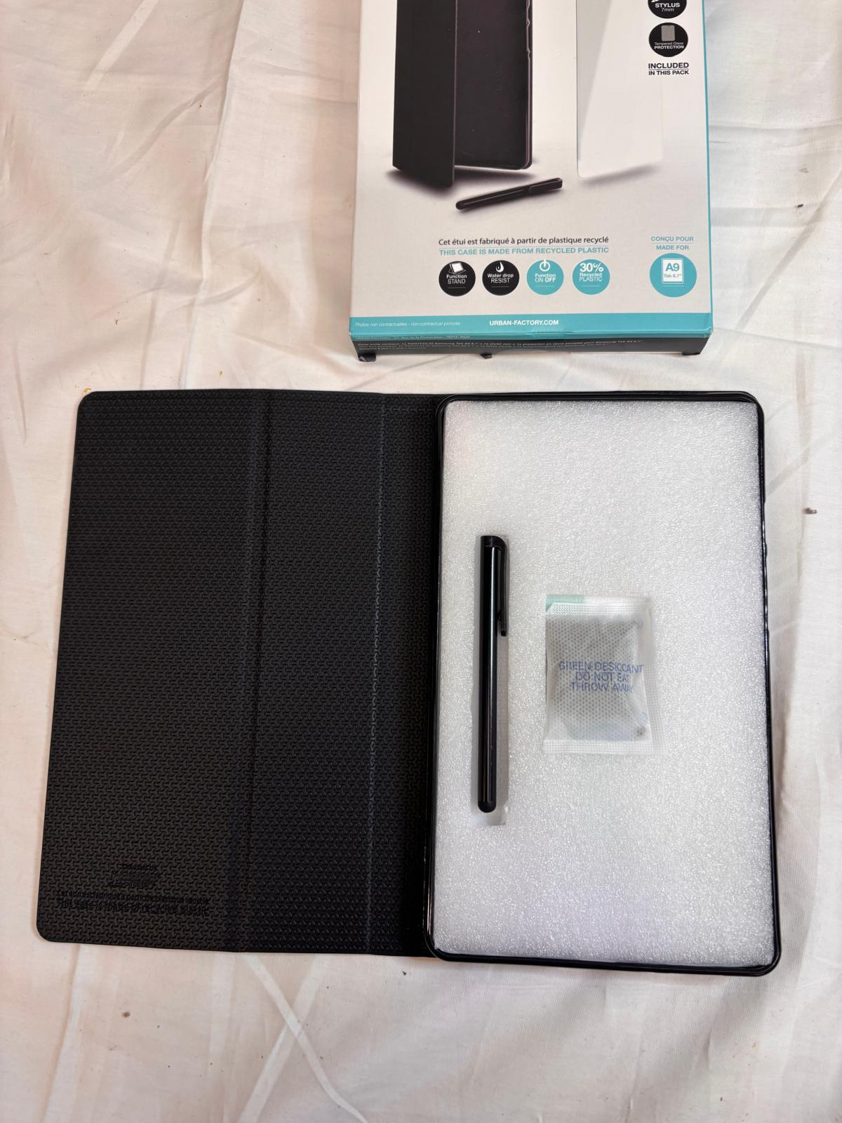 Kit de protection SAMSUNG Galaxy Tab A9 8.7 (coque + vitre + stylet) Comme neuf - Vue 4 - 