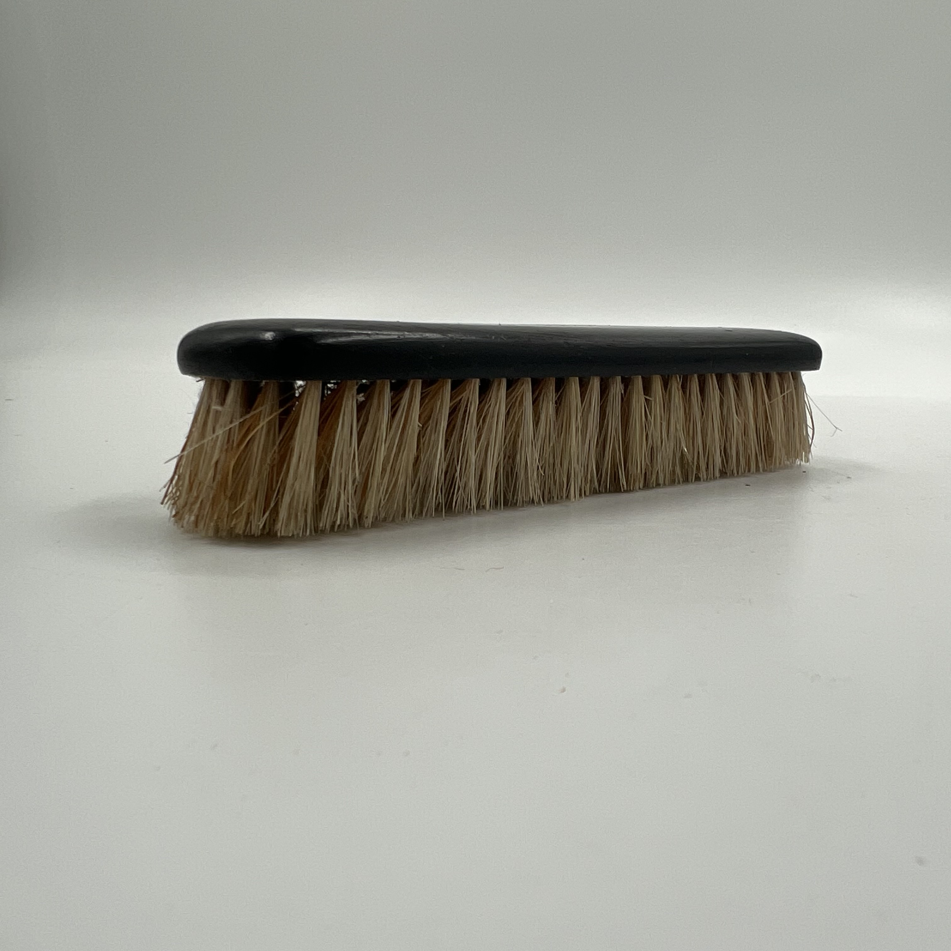 Lot de 4 brosses vintages. Bon état - Vue 6 - 