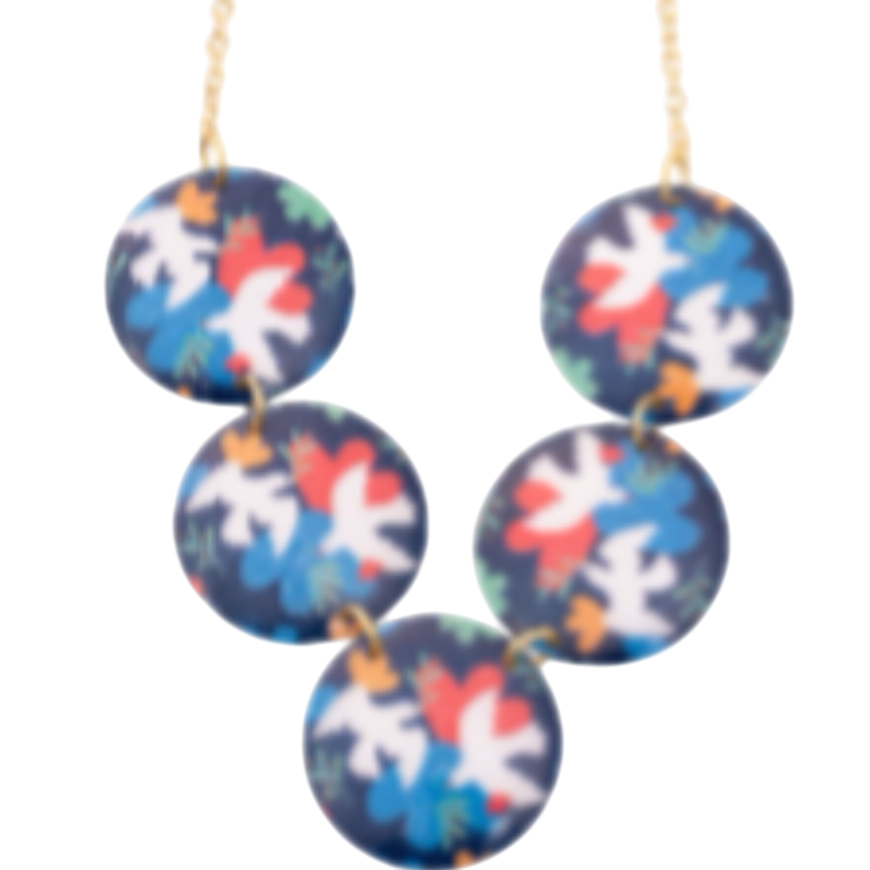 Collier Liberté Comme neuf -  reconditionné disponible sur Label Emmaüs