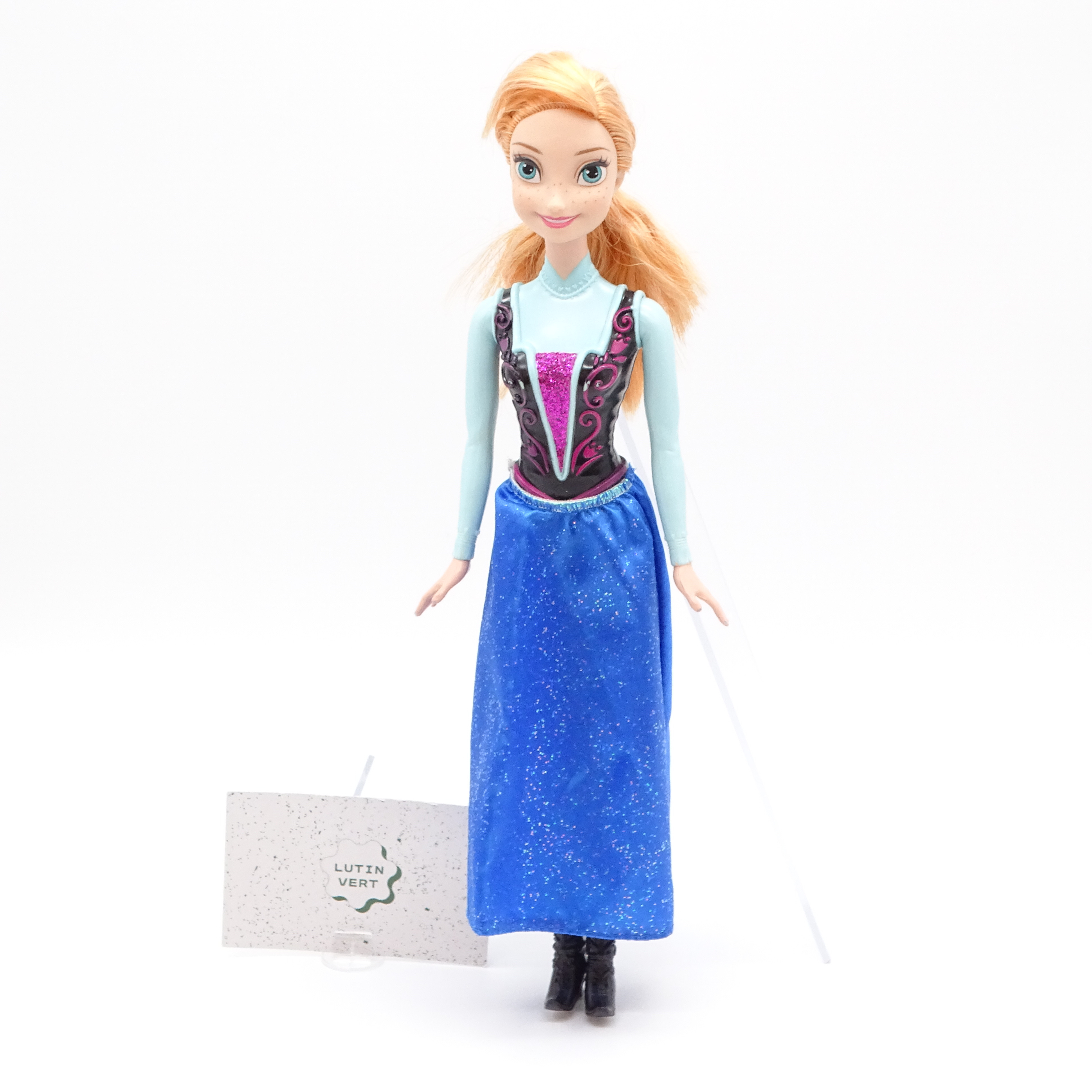 Voir photo 3 de Anna Reine des Neiges d'occasion DISNEY - Dès 3 ans | Ref 13886 Anna Reine des Neiges d'occasion DISNEY - Dès 3 ans | Ref 13886 Très bon état - Vue 3 -