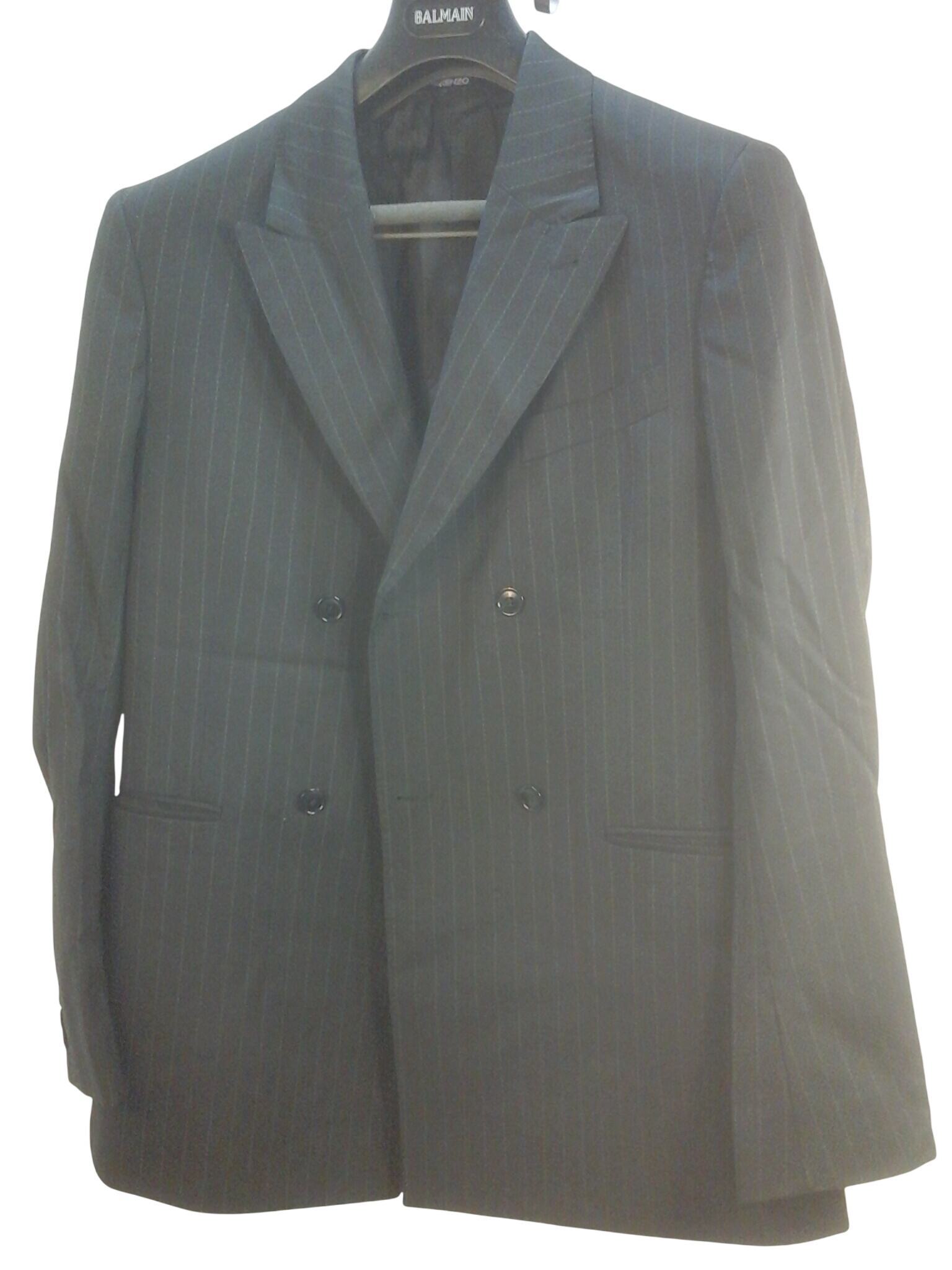 Acheter Veste Blazer croisé homme KENZO T50 Très bon état - 30,00 € Veste Blazer croisé homme KENZO T50 Très bon état - reconditionné disponible sur Label Emmaüs