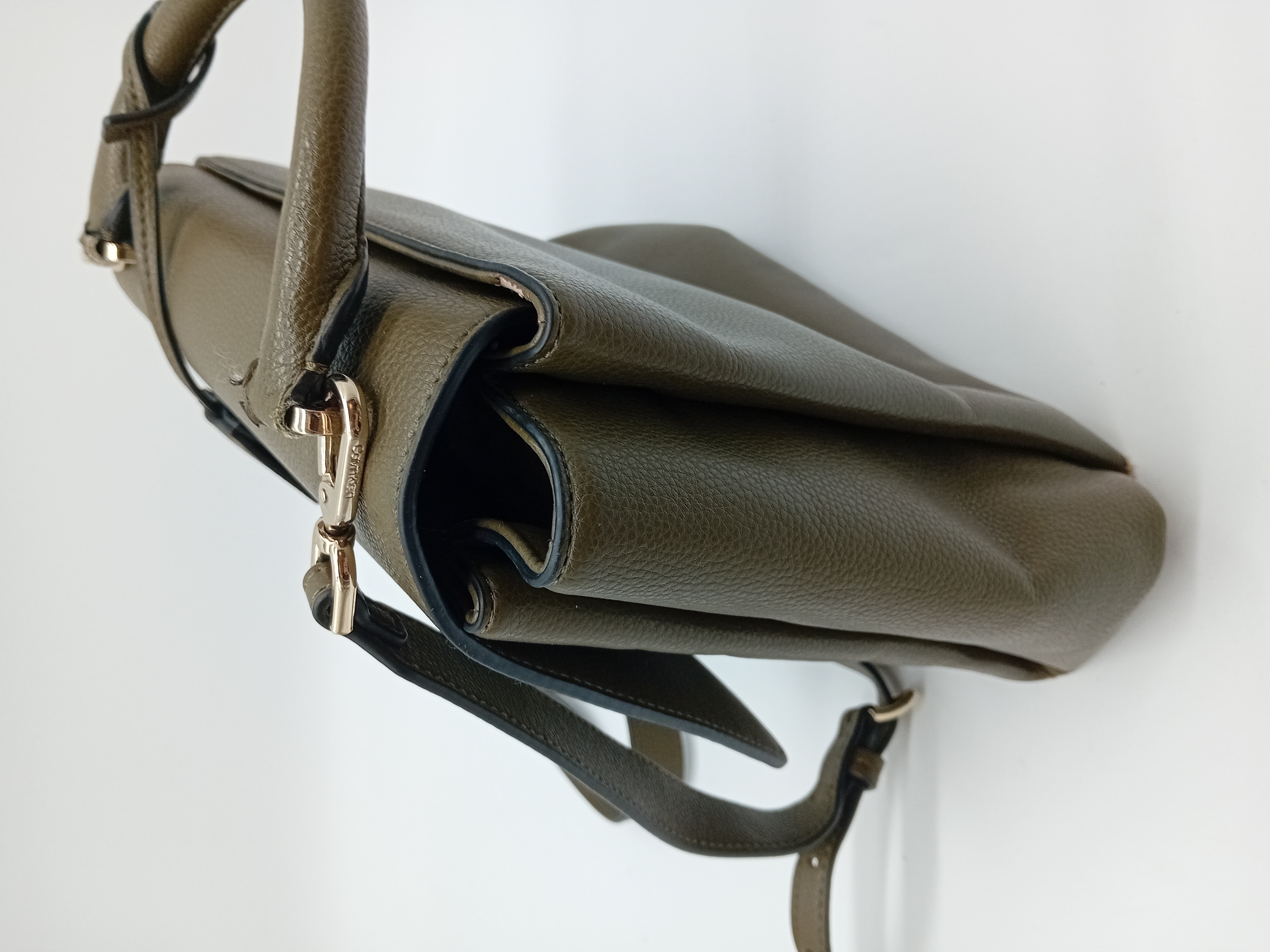 Sac Bandoulière Kaki Calvin Klein Élégant Et Polyvalent Adulte (T4708) Bon état - Vue 4 - 