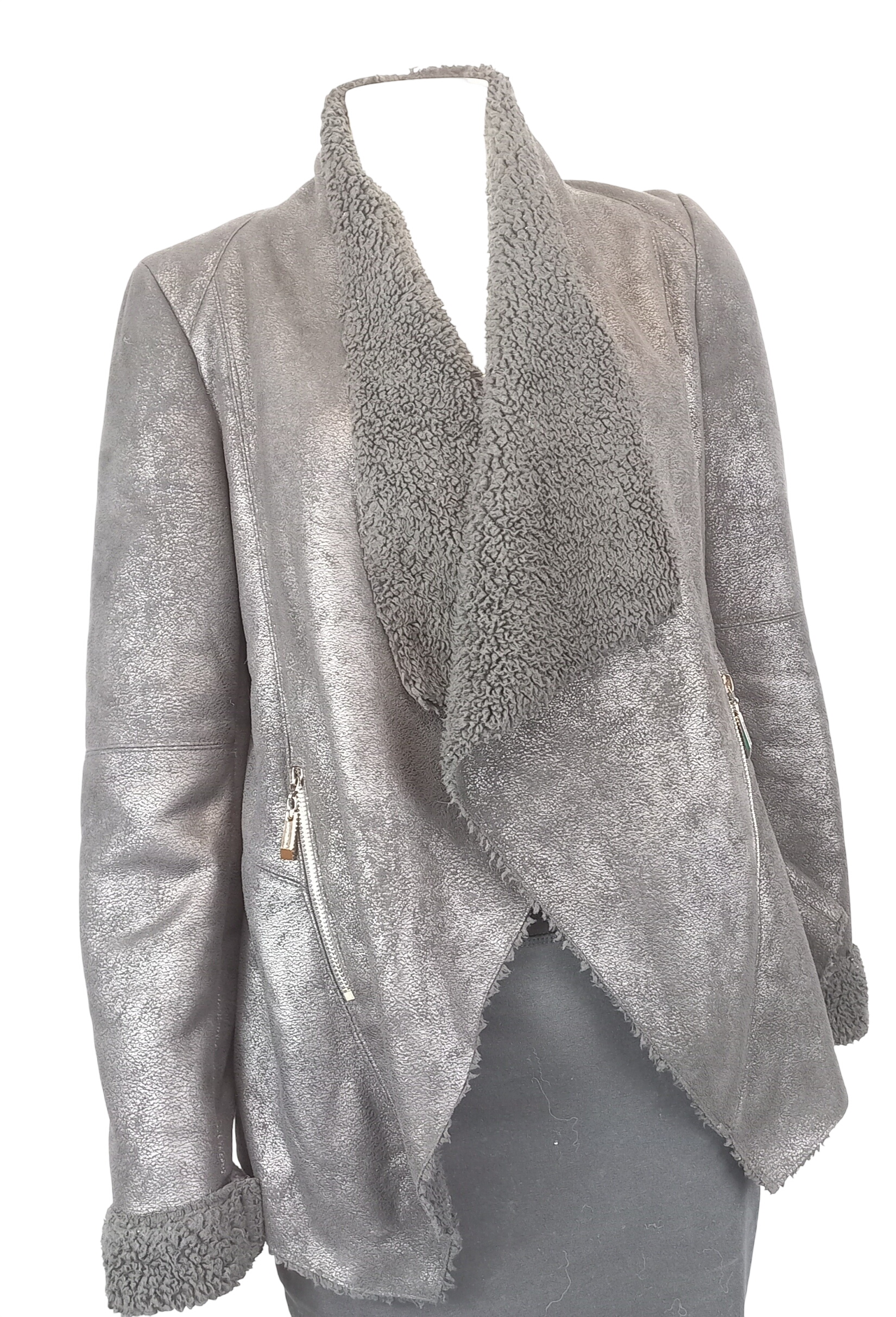 Veste noir brillant poche fermeture fourrure au col "extenzo" Très bon état -  reconditionné disponible sur Label Emmaüs