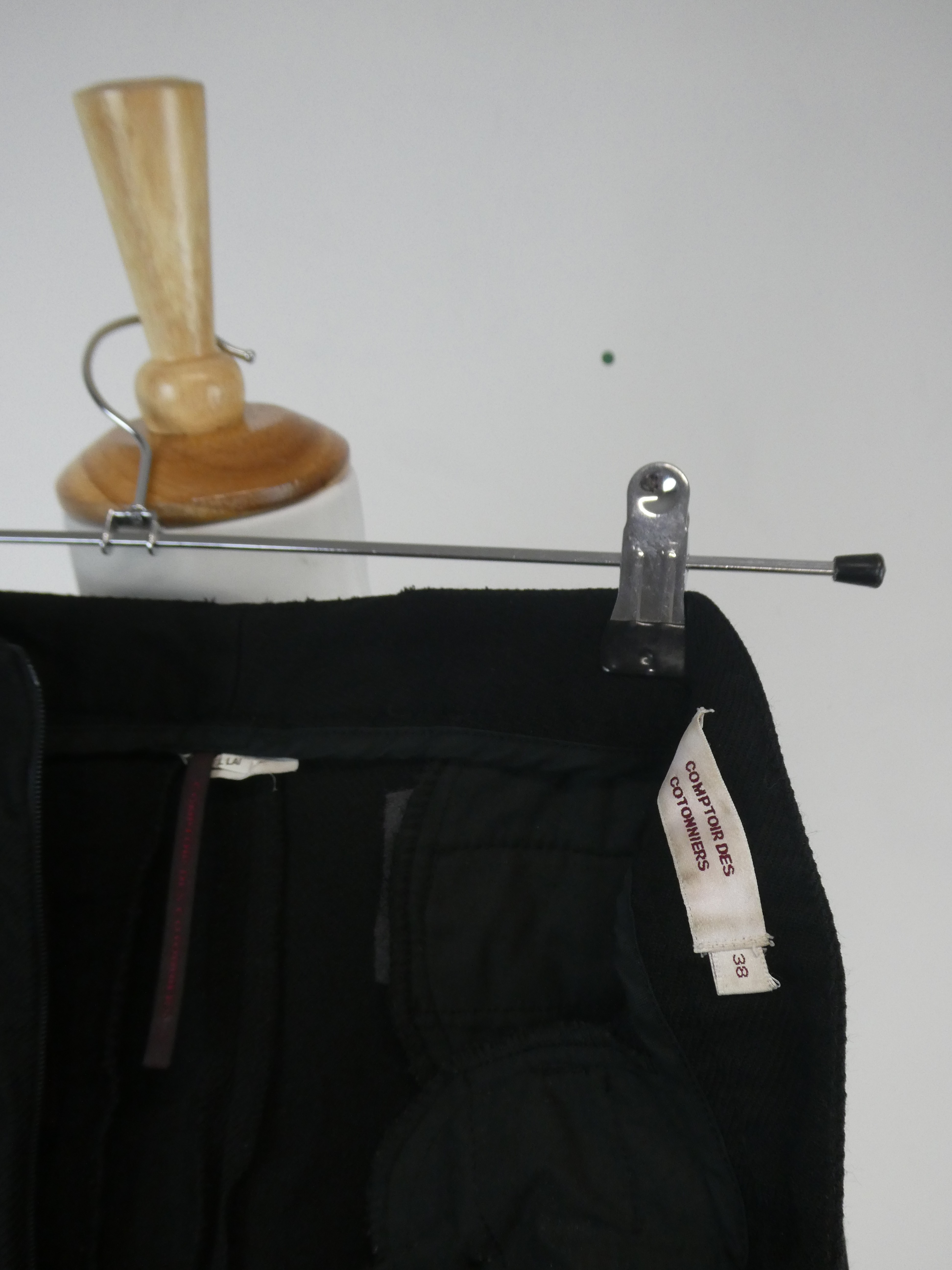 Comptoir des Cotonniers Jupe noire - Taille 38 - Photo 3