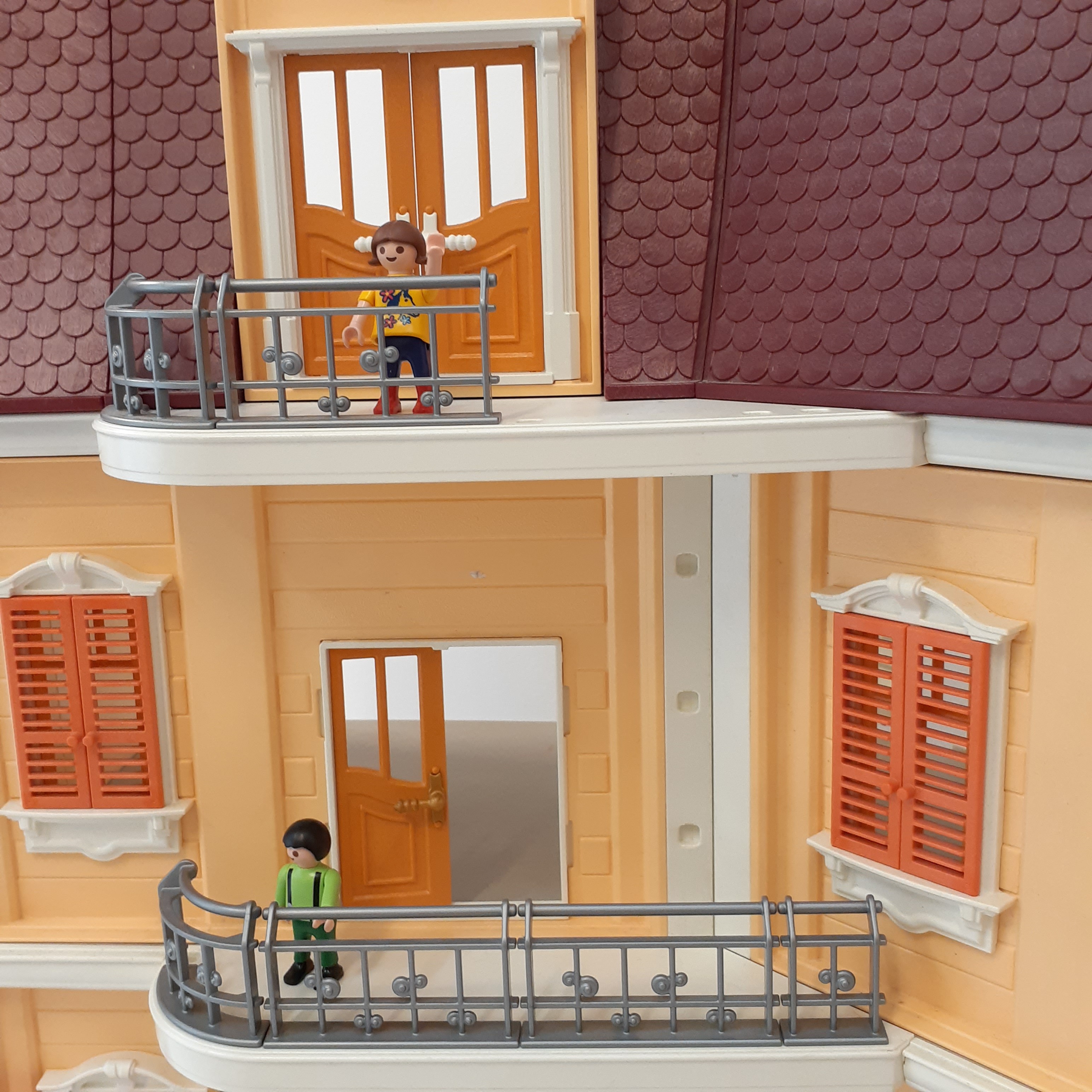 Playmobil 5302 et 5333 - Maison de ville et Chambre des enfants avec lits décorés Bon état - Vue 2 - 