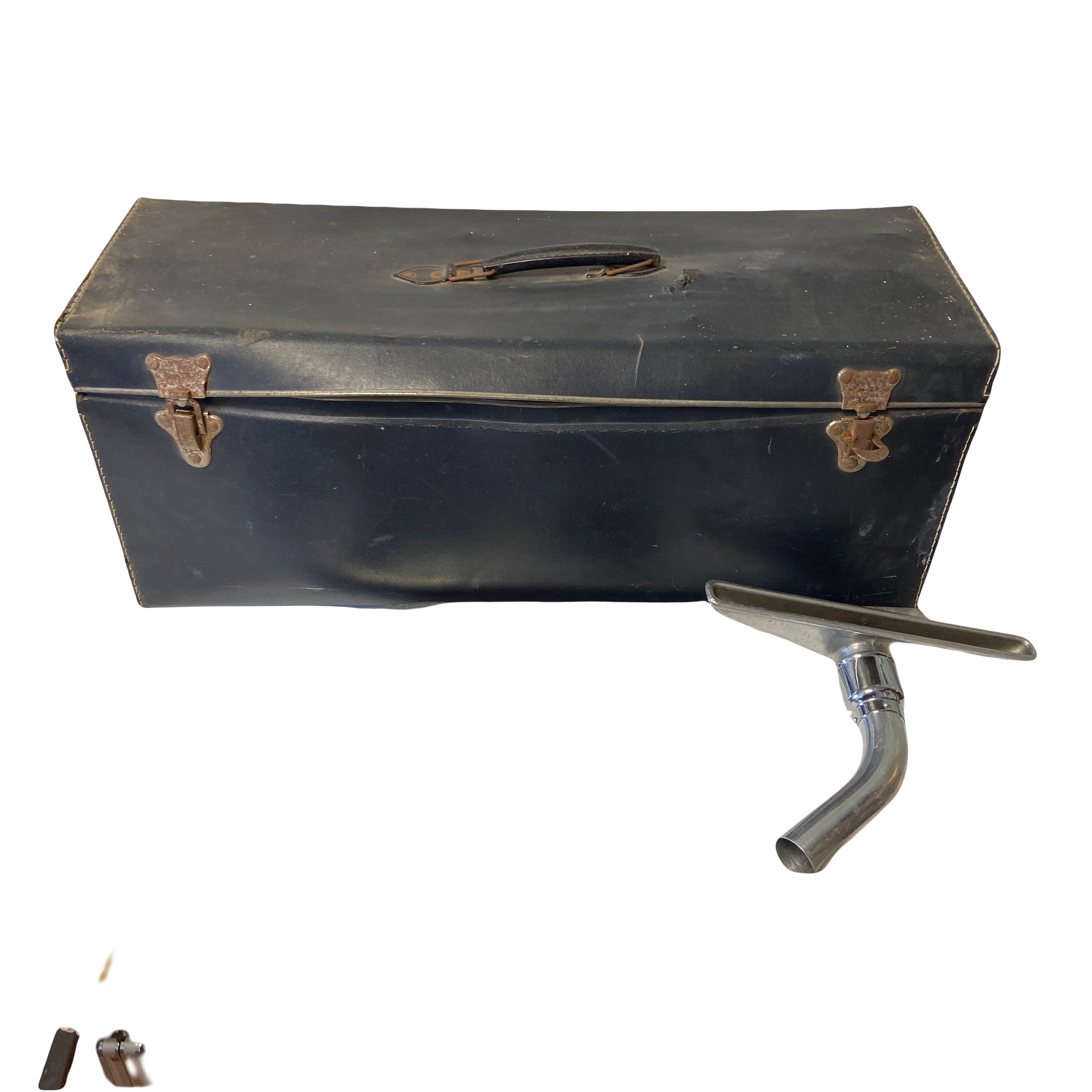 Aspirateur traineau vintage S.E.V vintage ( années 50) qui fonctionne dans sa mallette d'origine - Très bon état - Photo 2