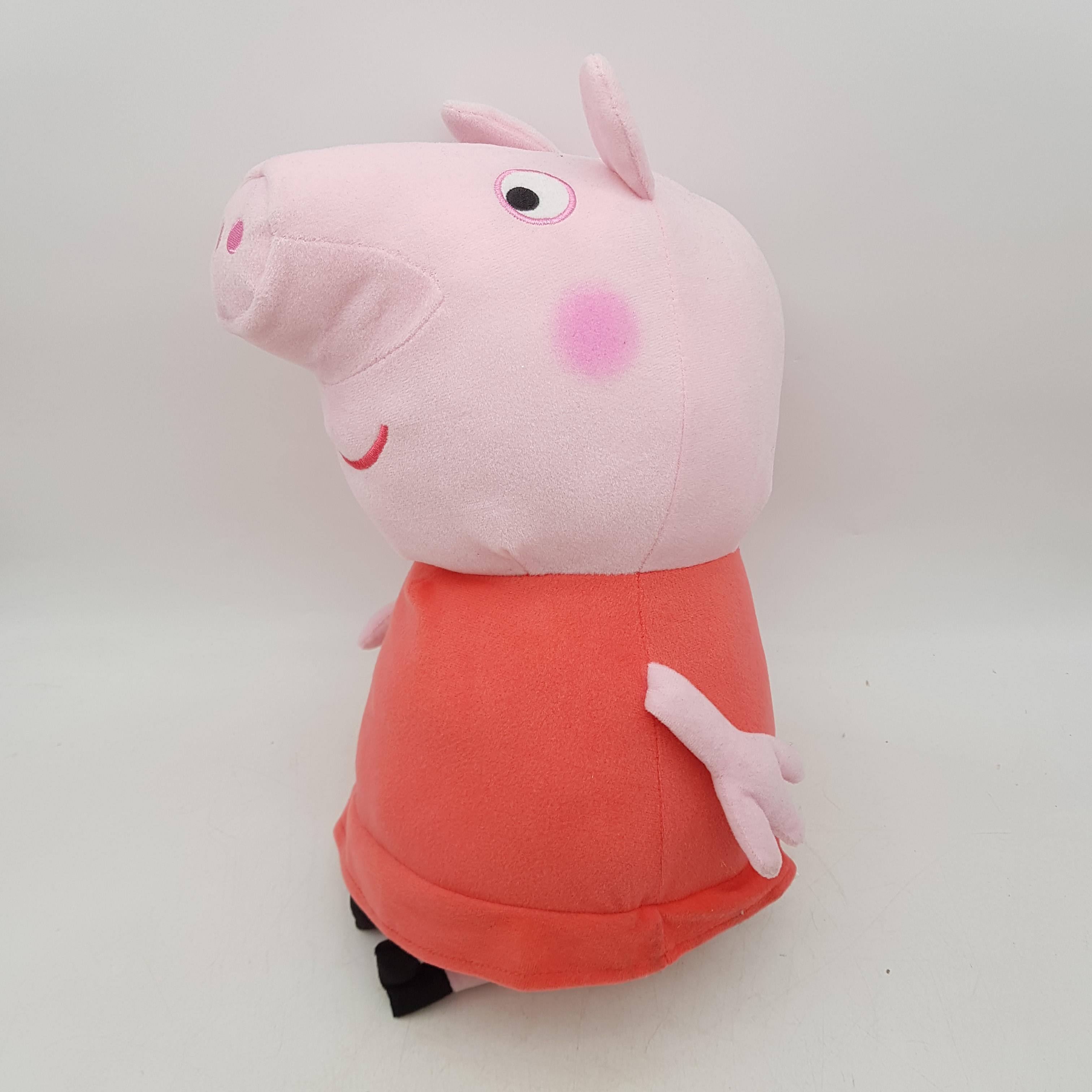 Voir photo 3 de Peluche Peppa Pig 40 cm Peluche Peppa Pig 40 cm - Vue 3 -